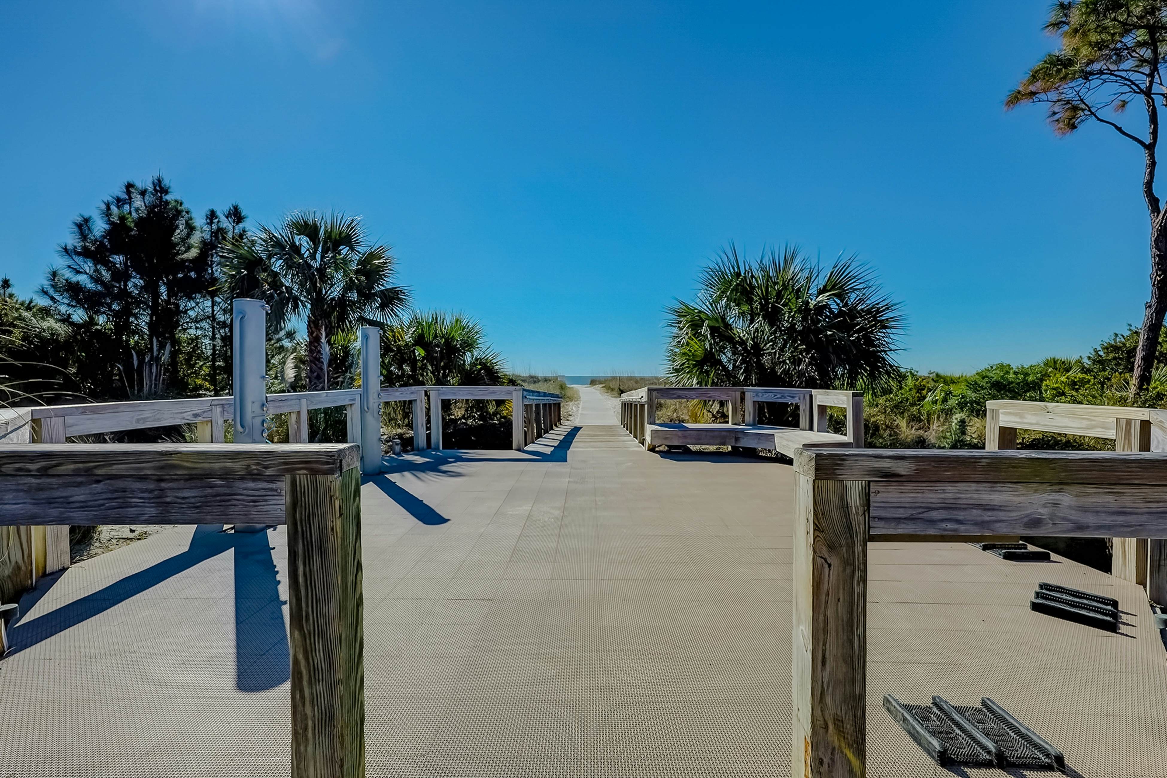 Carolina Beach Club 126