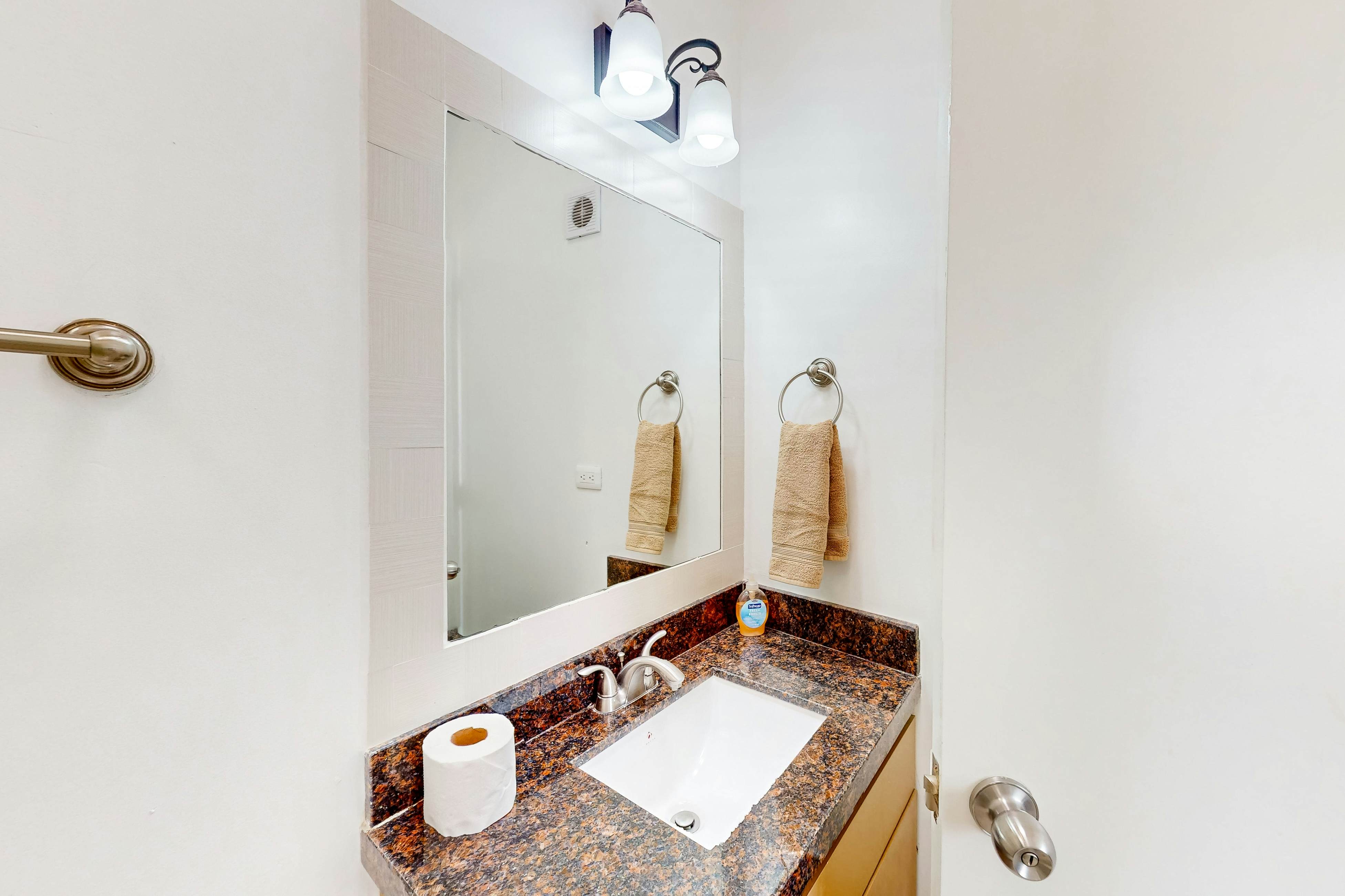 Casa Marron 37 - Playa Arcangel