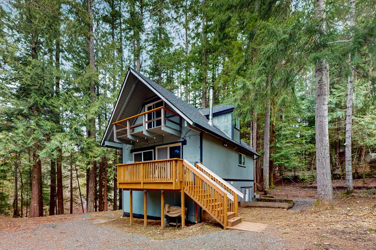 MACS Cushman Cabin 4 BD Hoodsport, WA Vacation Rental Vacasa