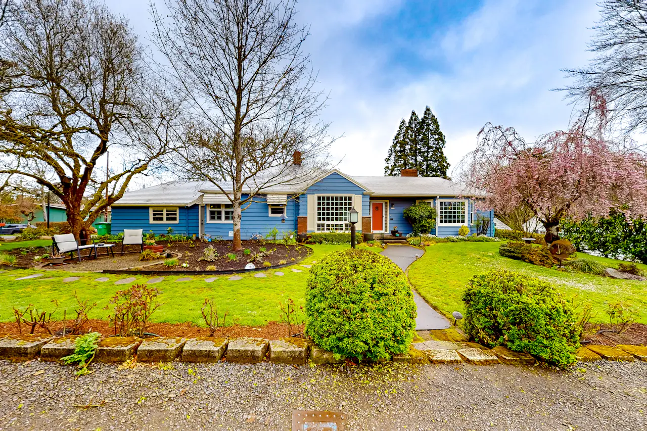 Multnomah Village Hideaway 2 BD Portland, OR Vacation Rental Vacasa