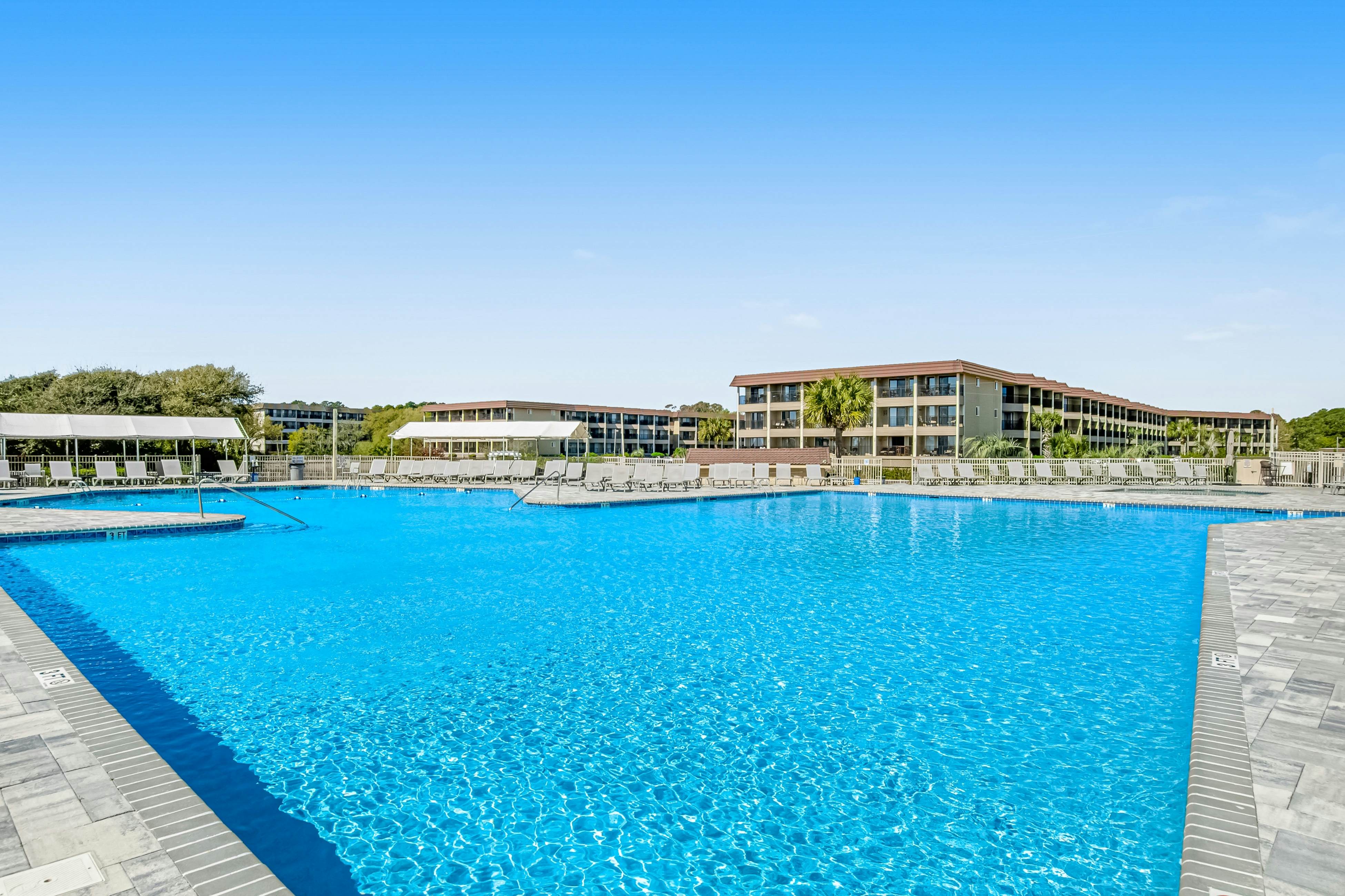 HH Beach & Tennis 101AR