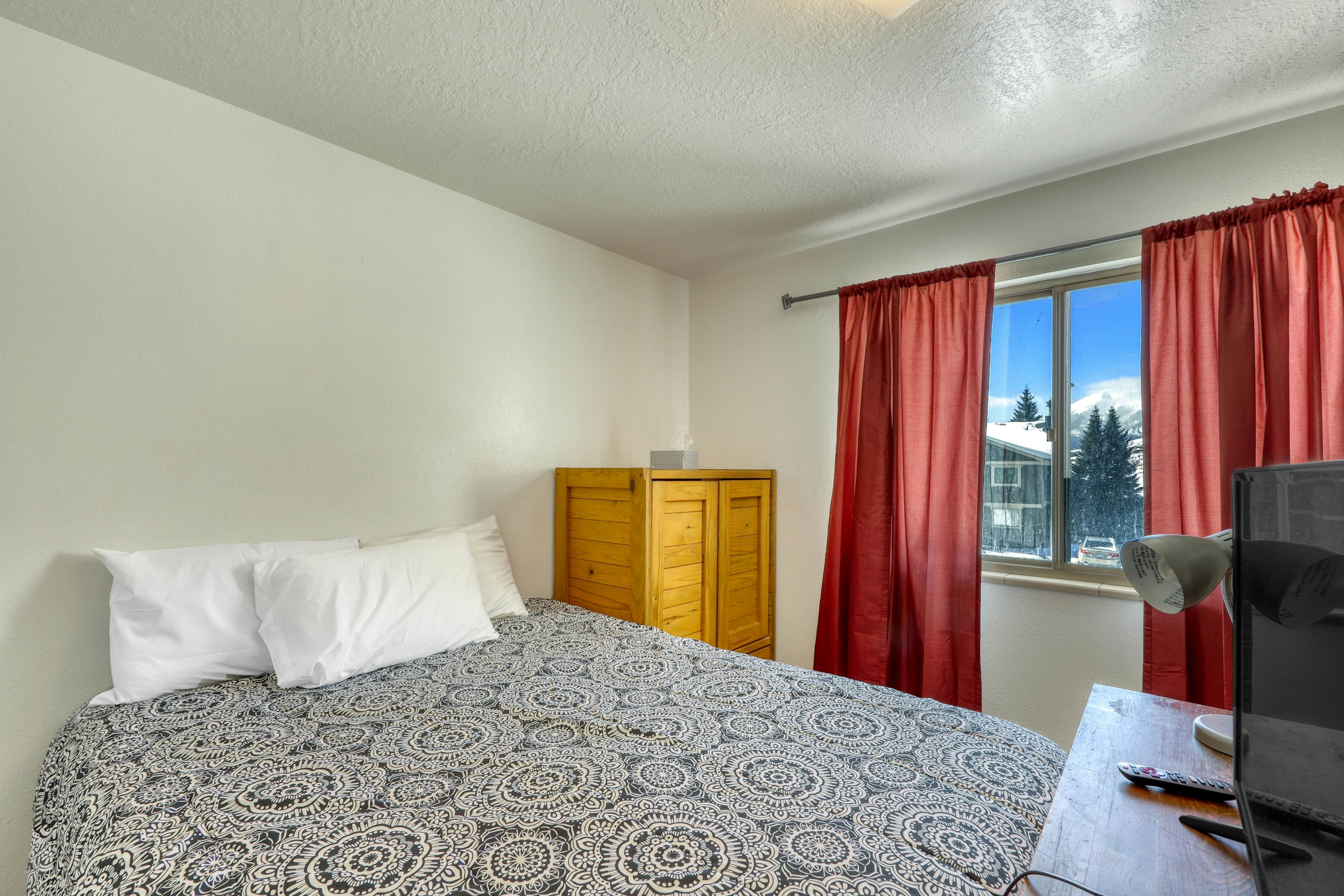 Straight Creek Sanctuary