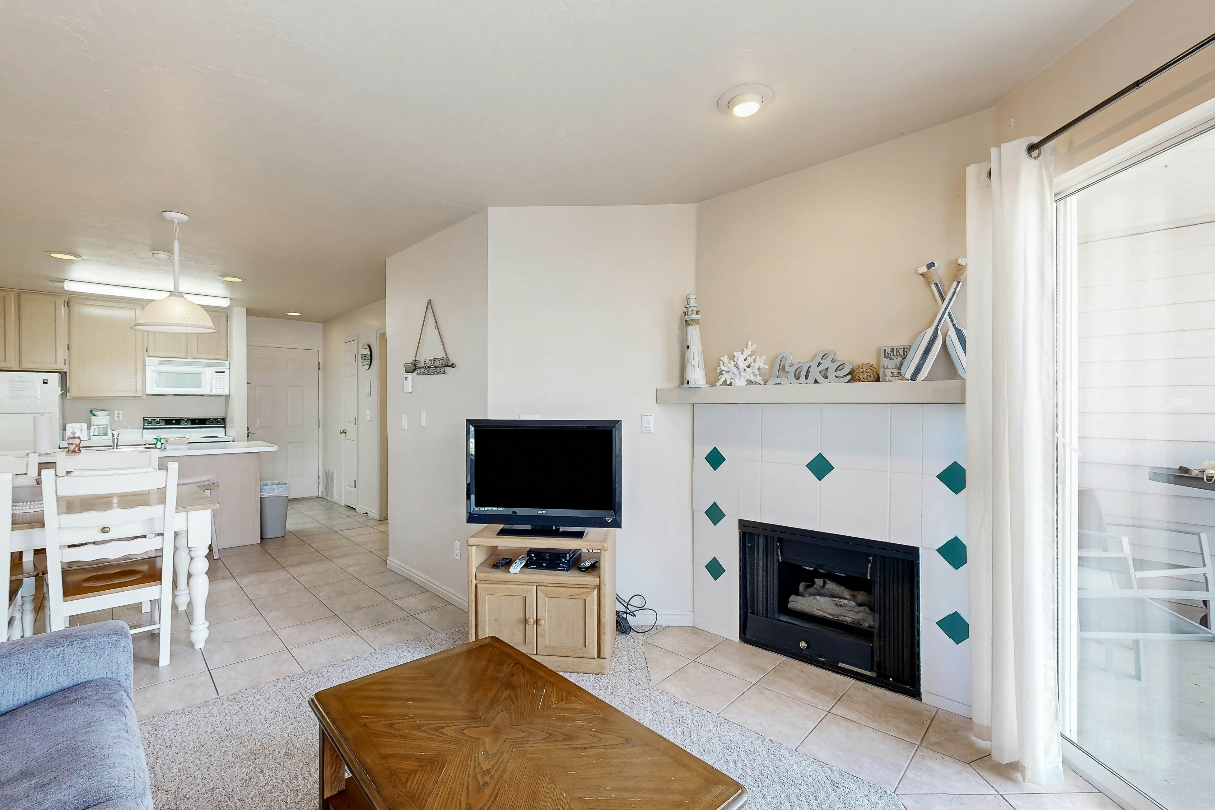 Harbor Village Pool Building Condo 104