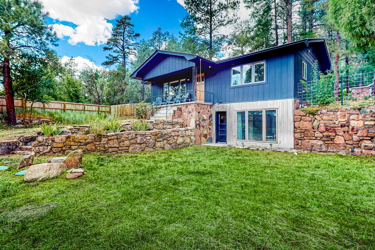 Narrow Gauge Nook 1 BD Durango, CO Vacation Rental Vacasa