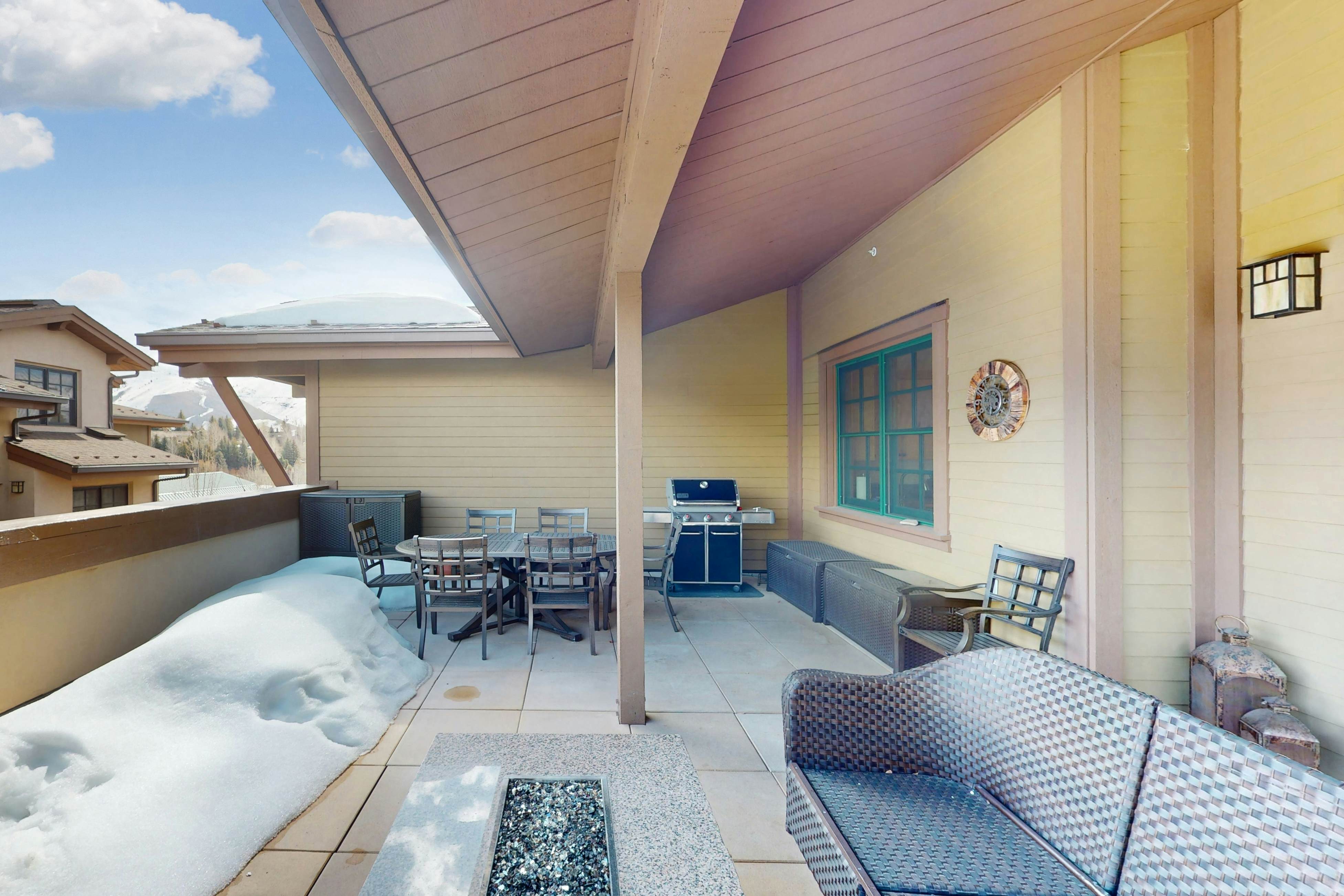 Elkhorn Springs Retreat