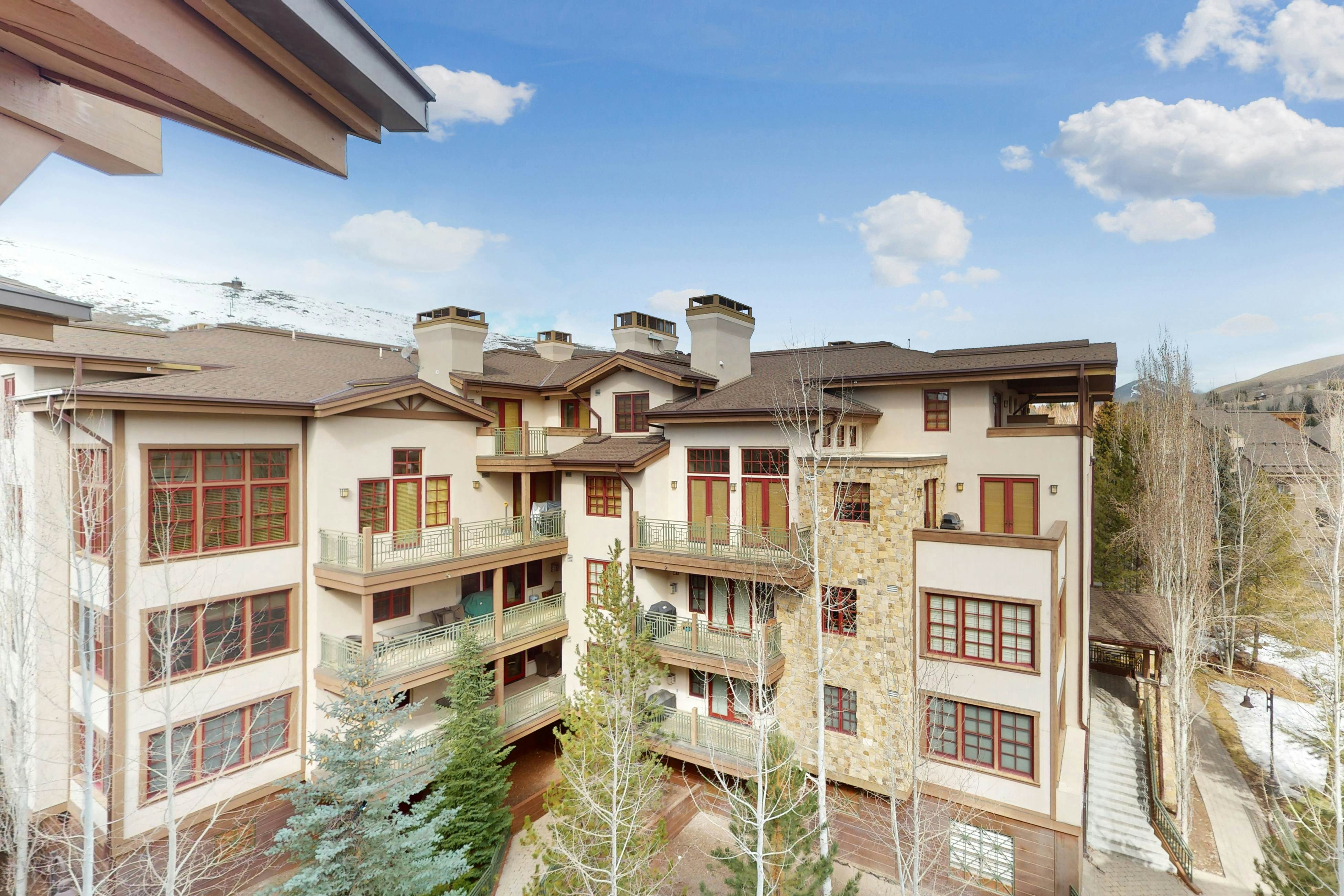 Elkhorn Springs Retreat