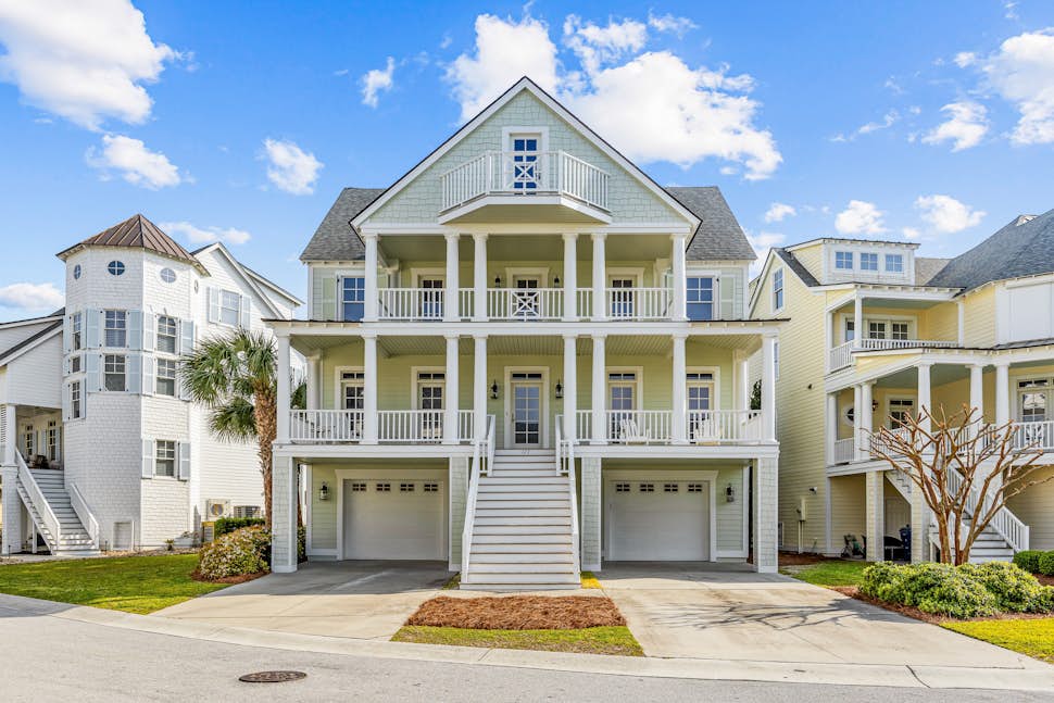 Soundside Wonder 5 BD Atlantic Beach, NC Vacation Rental Vacasa