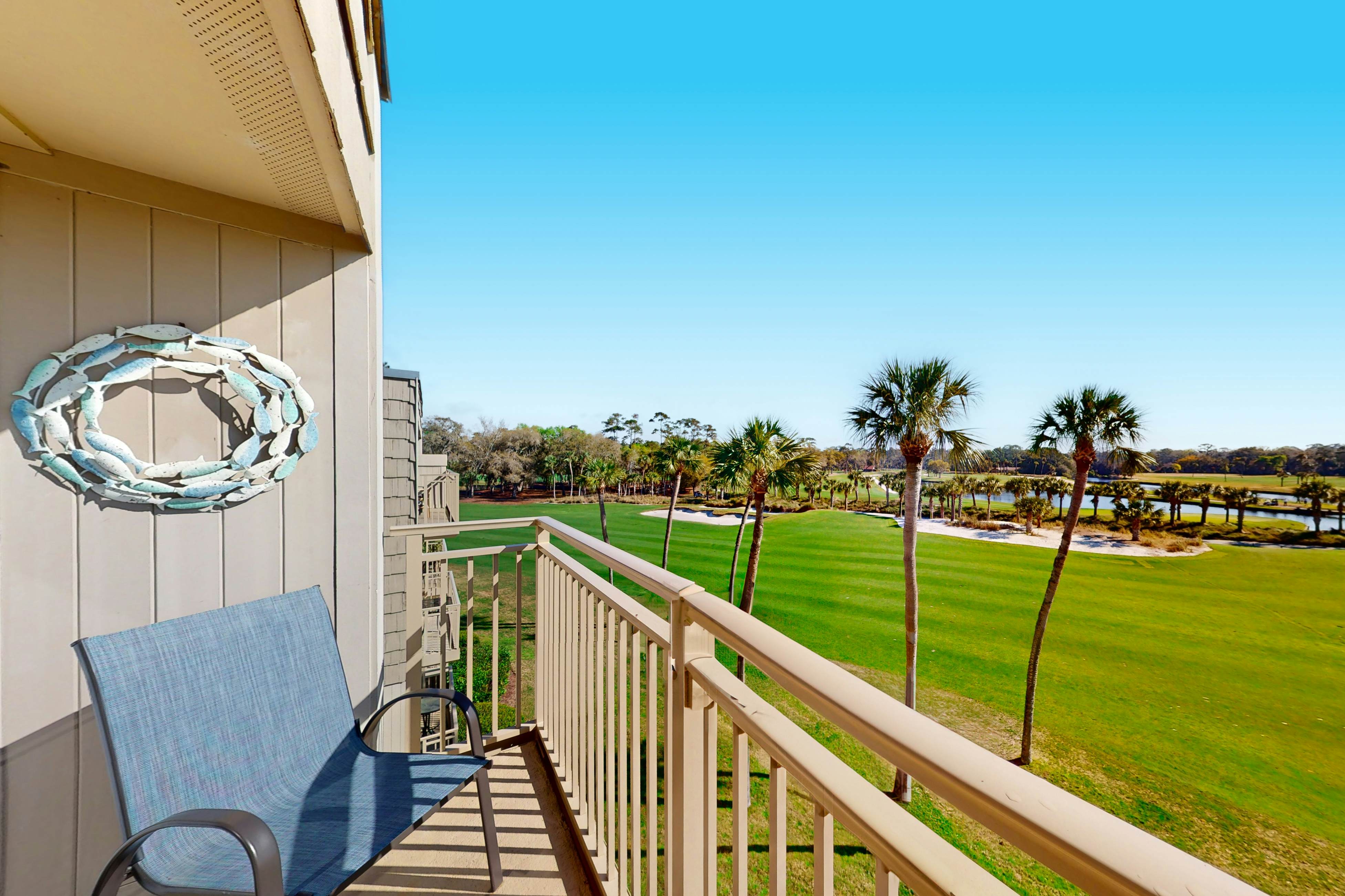 Plantation Club #446