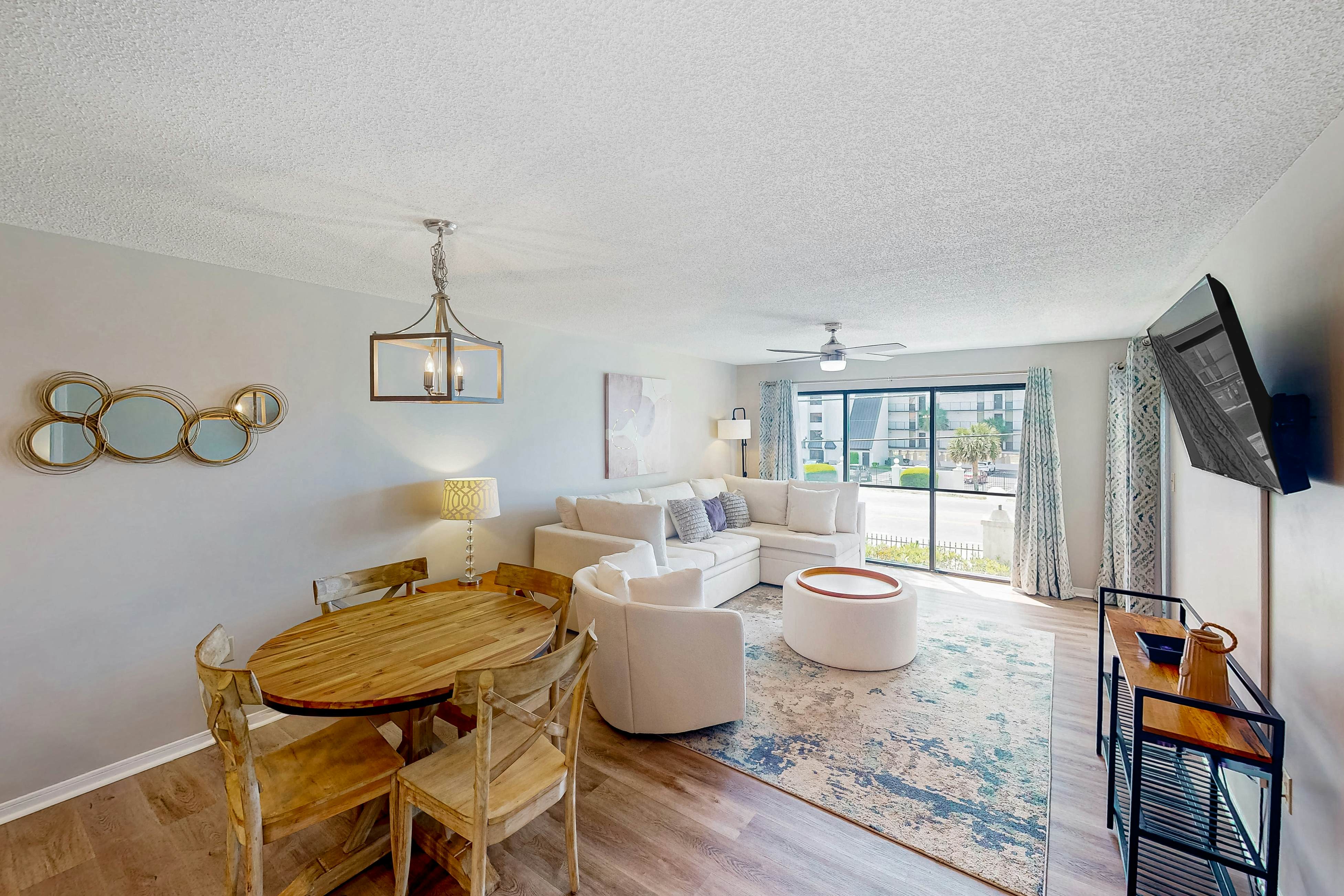 Edgewater Golf Villa #3309