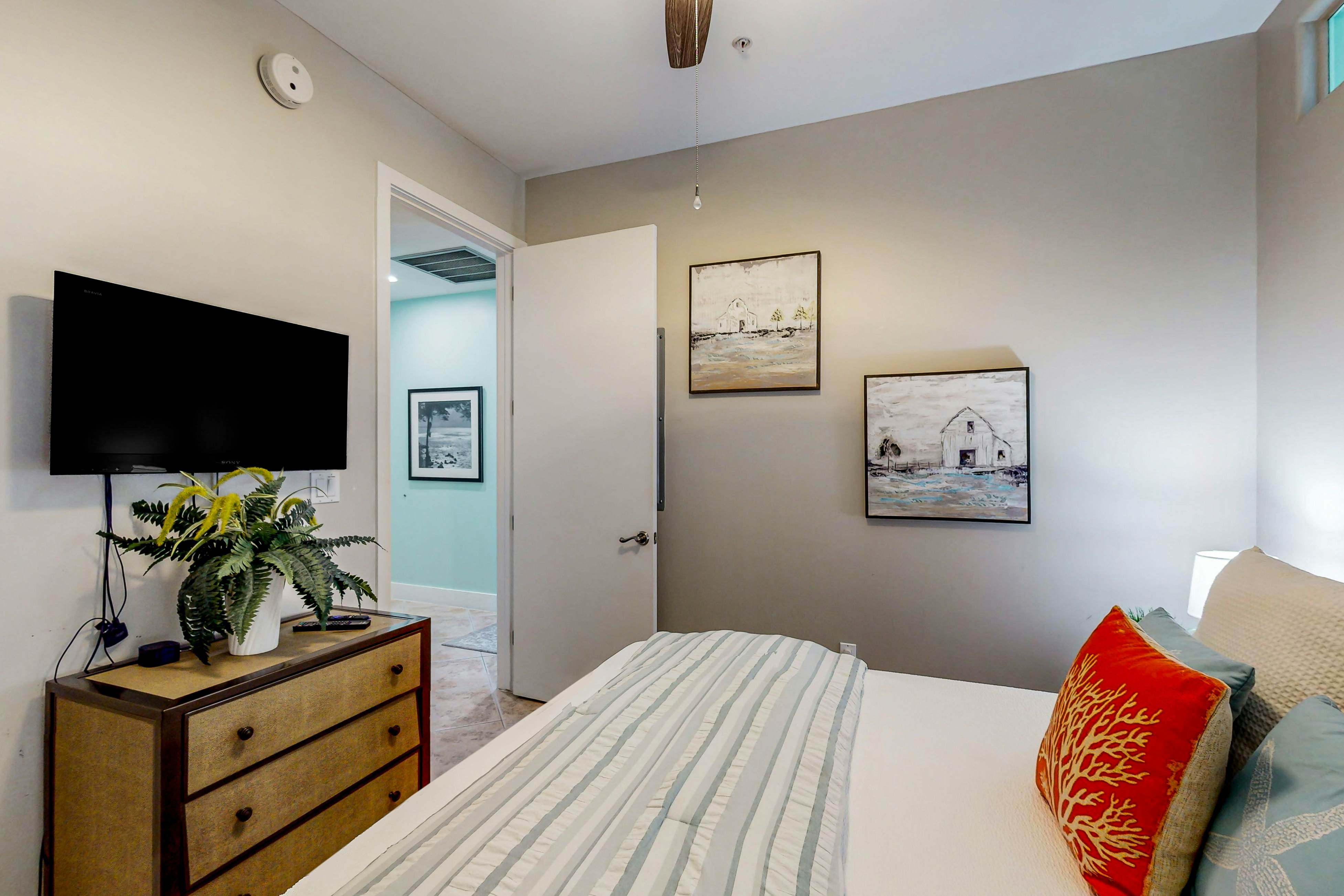 Diamond Beach Resort - A Shore Thing