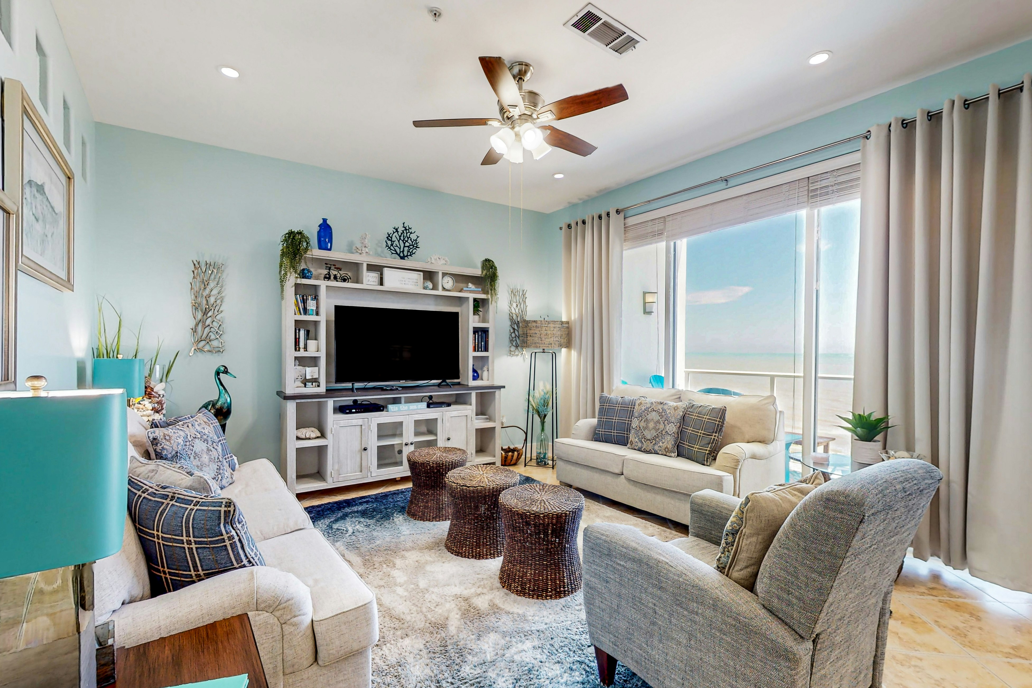 Diamond Beach Resort - A Shore Thing