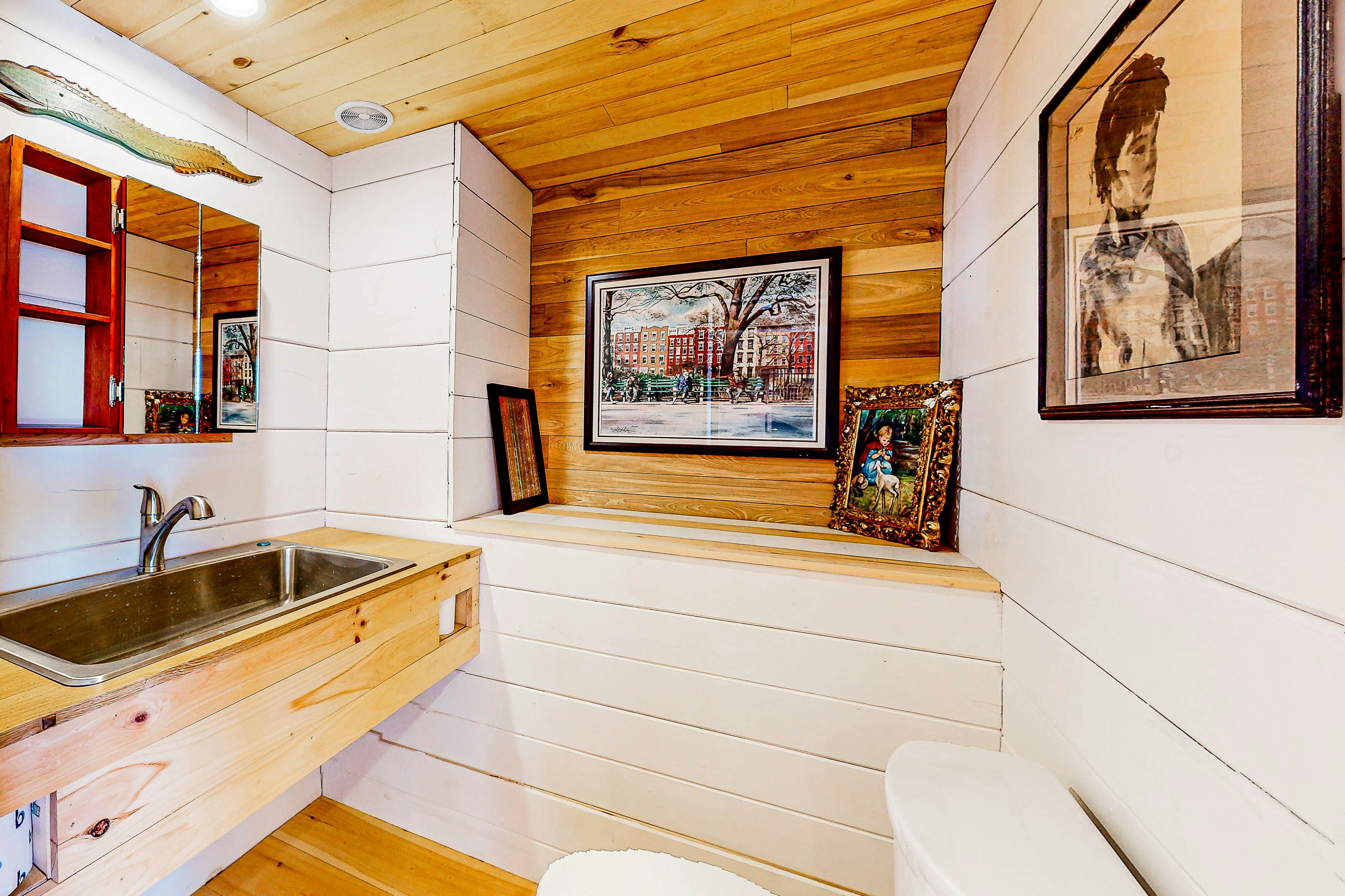 Cottage on the Coast