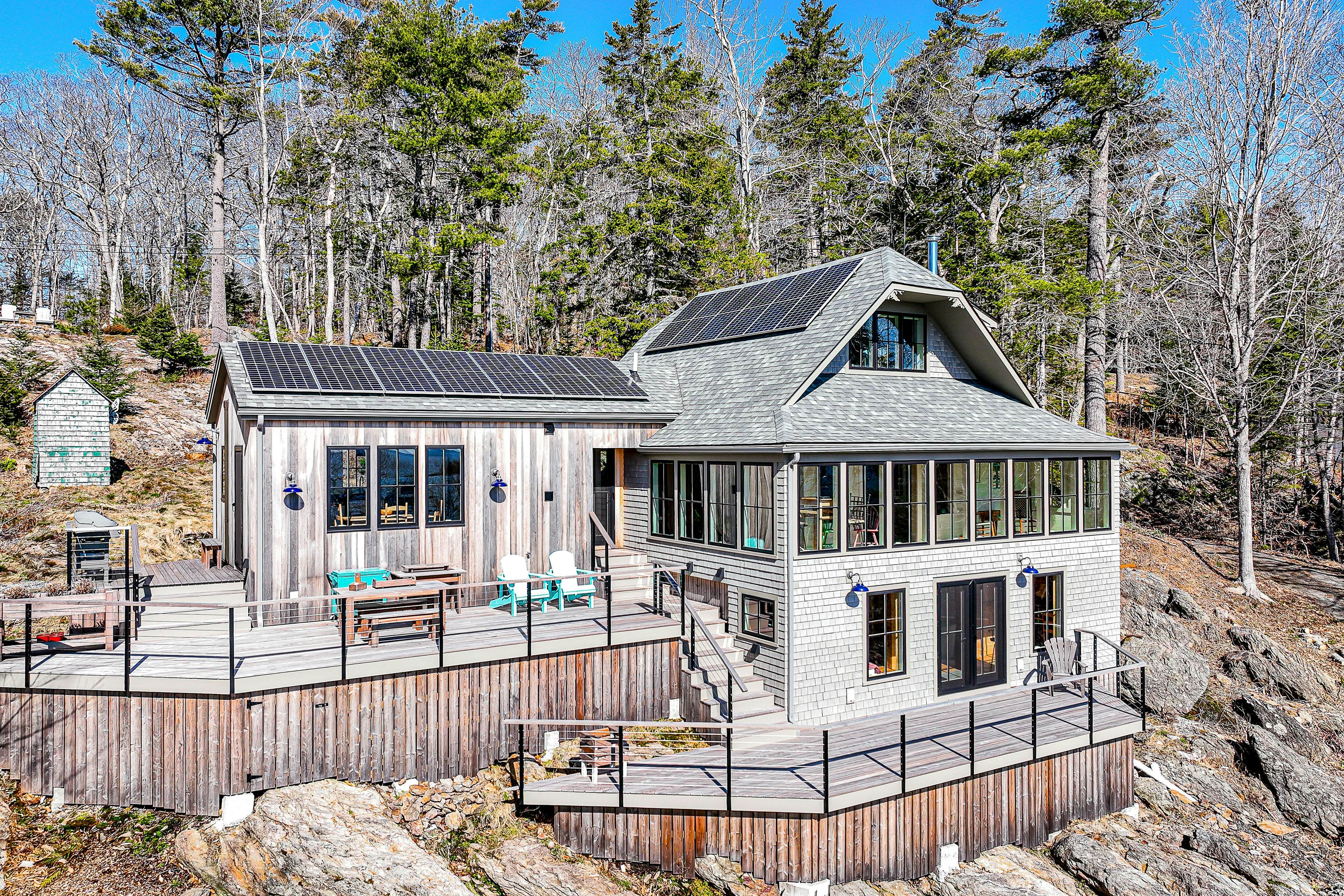 Cottage on the Coast