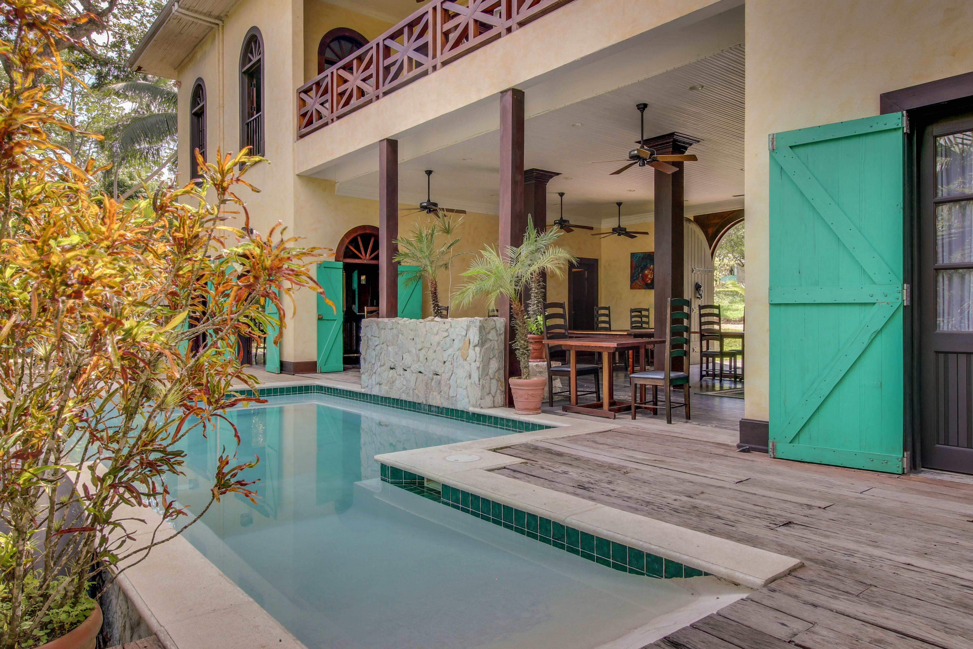 Monkey Suite at Mahogany Hall -Gold Standard Certified