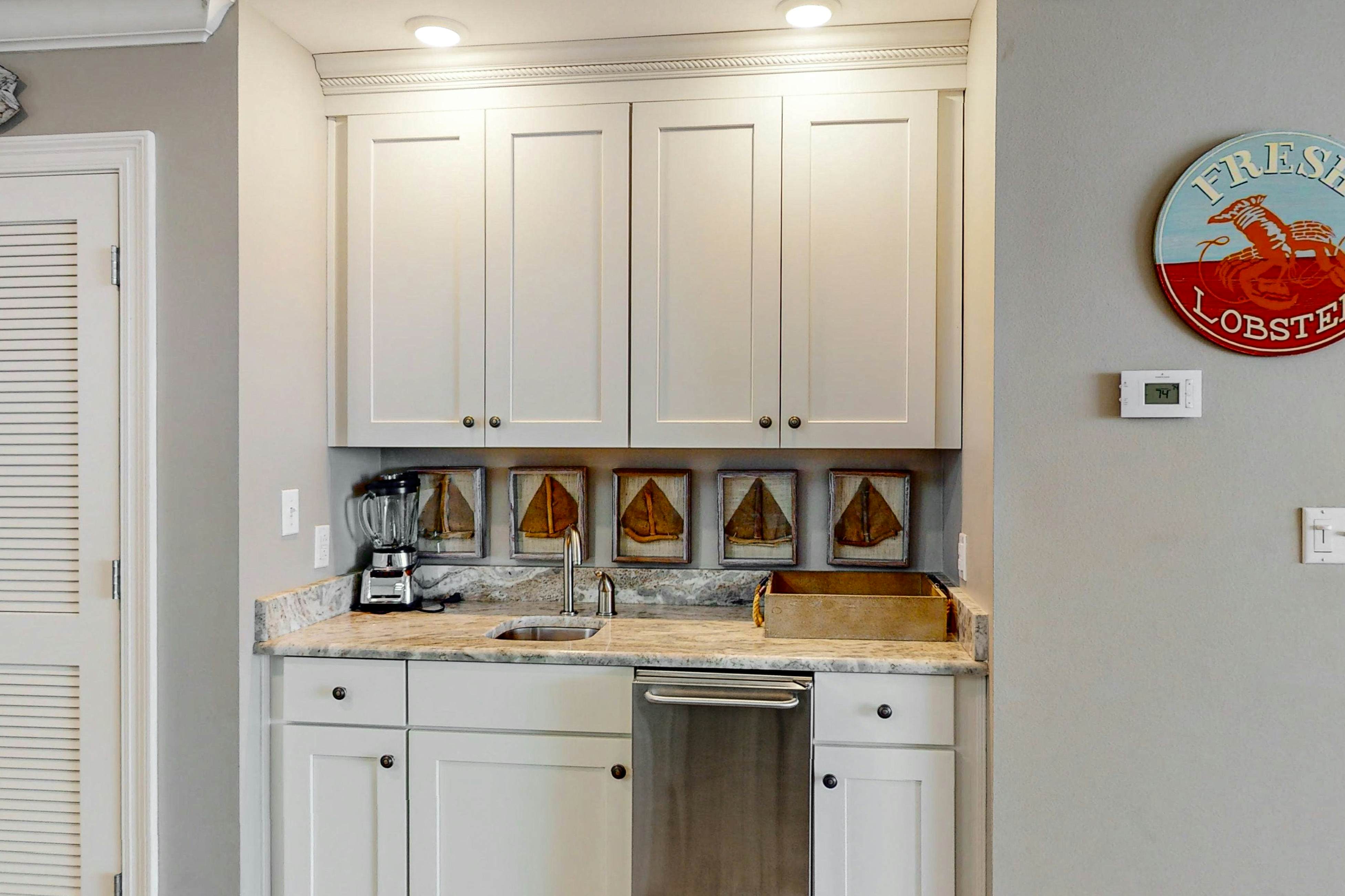 Phoenix Gulf Shores 1402 - Right Next Door