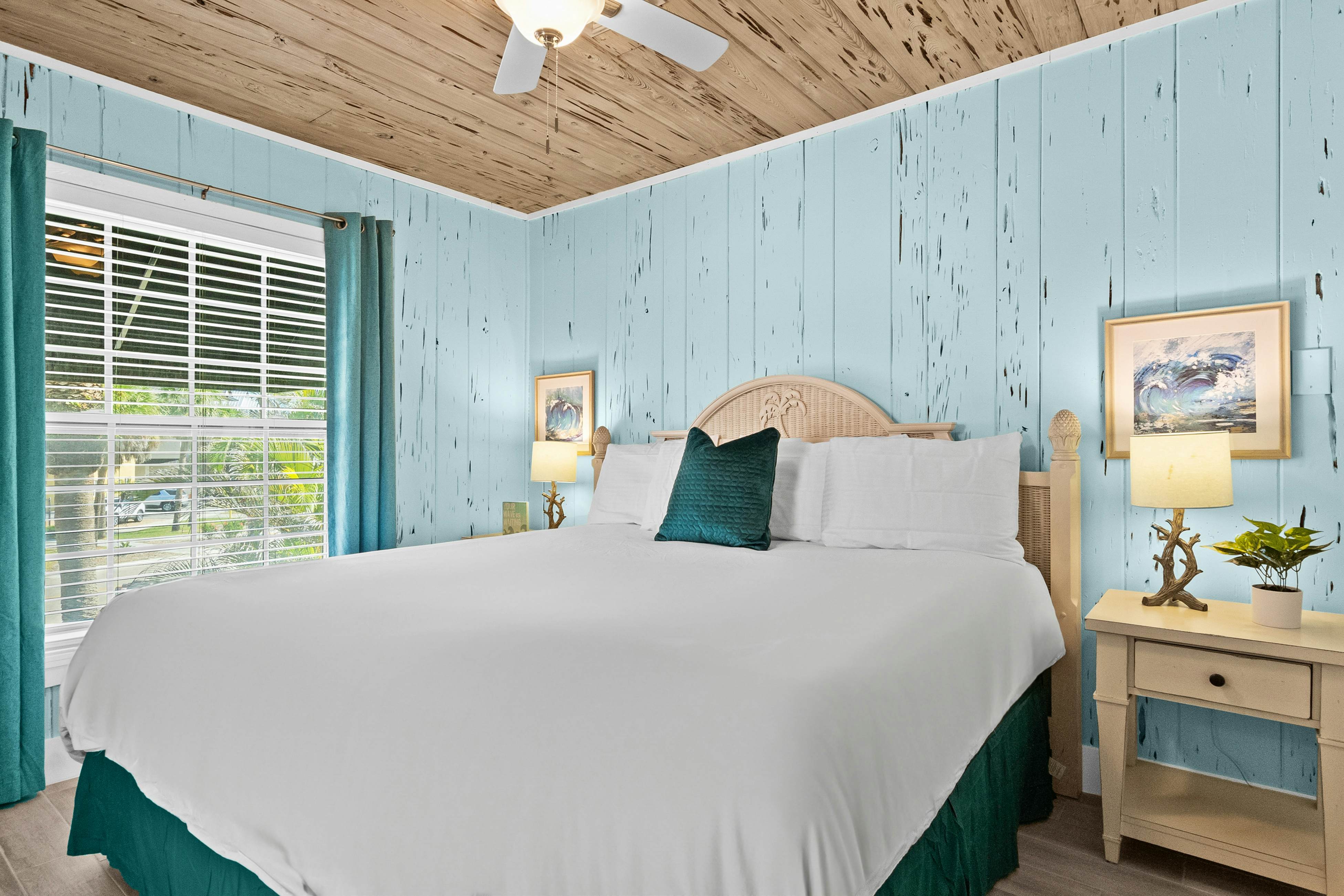 Parrot Beach Cottages Suite #3