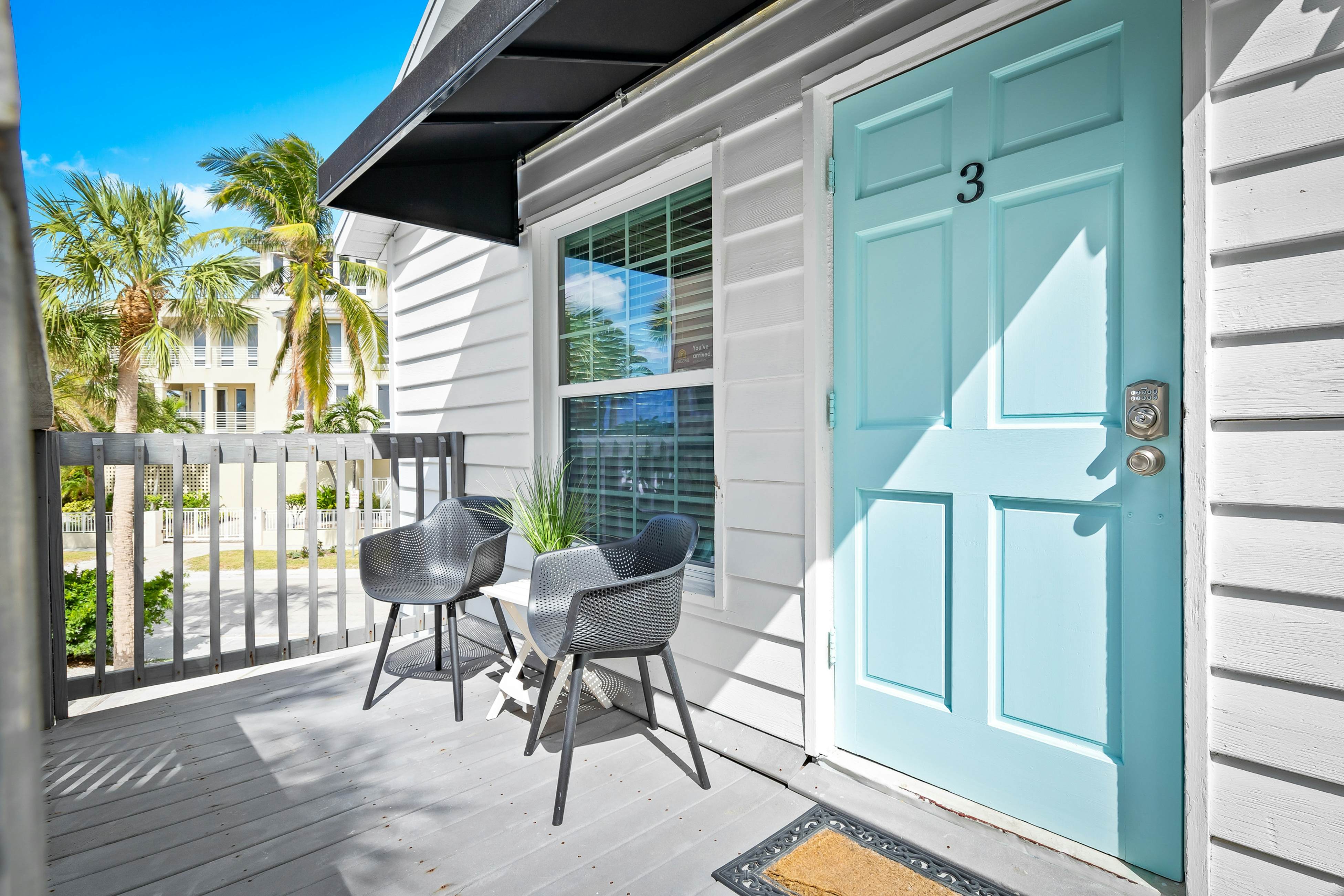 Parrot Beach Cottages Suite #3