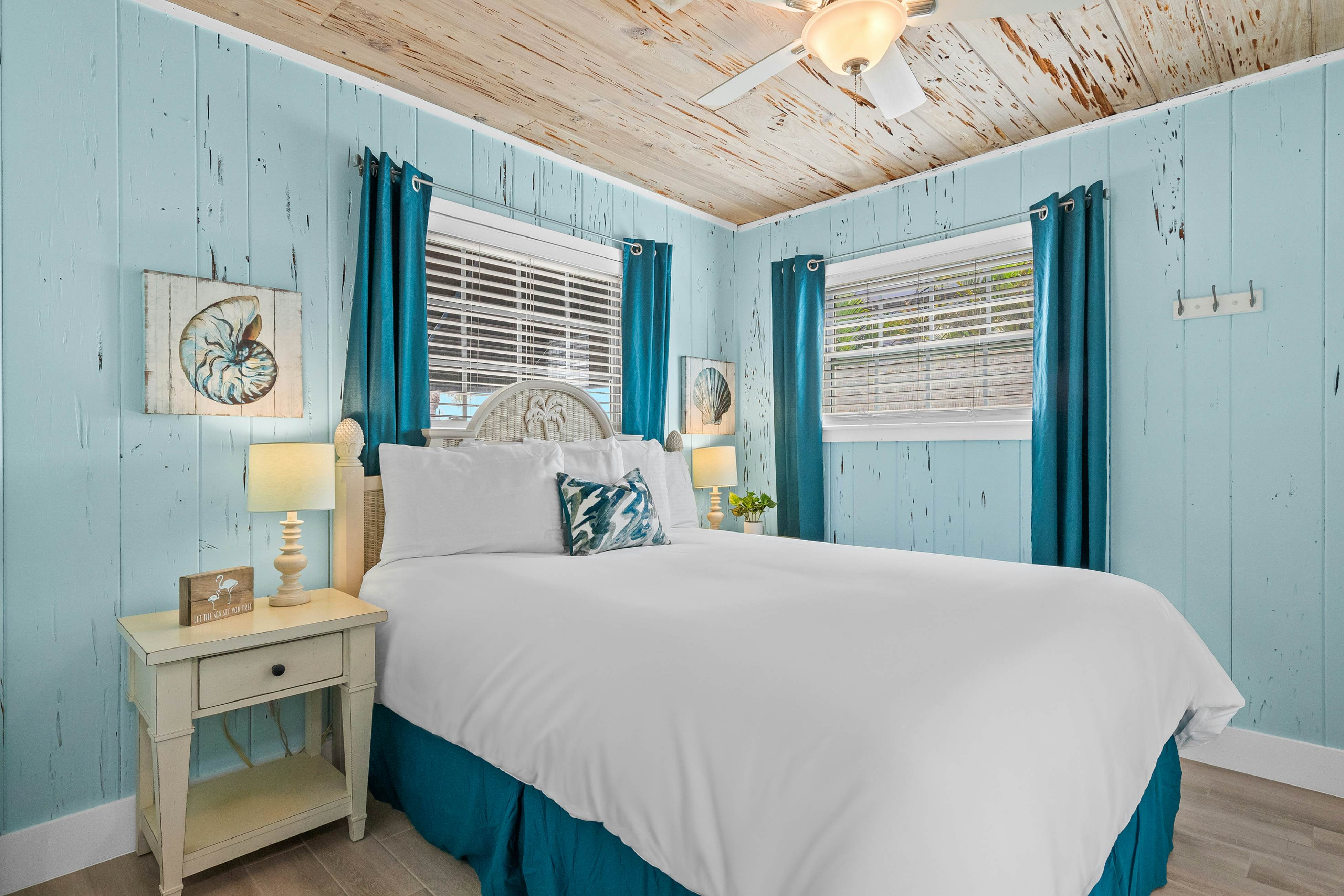 Parrot Beach Cottages Suite #4