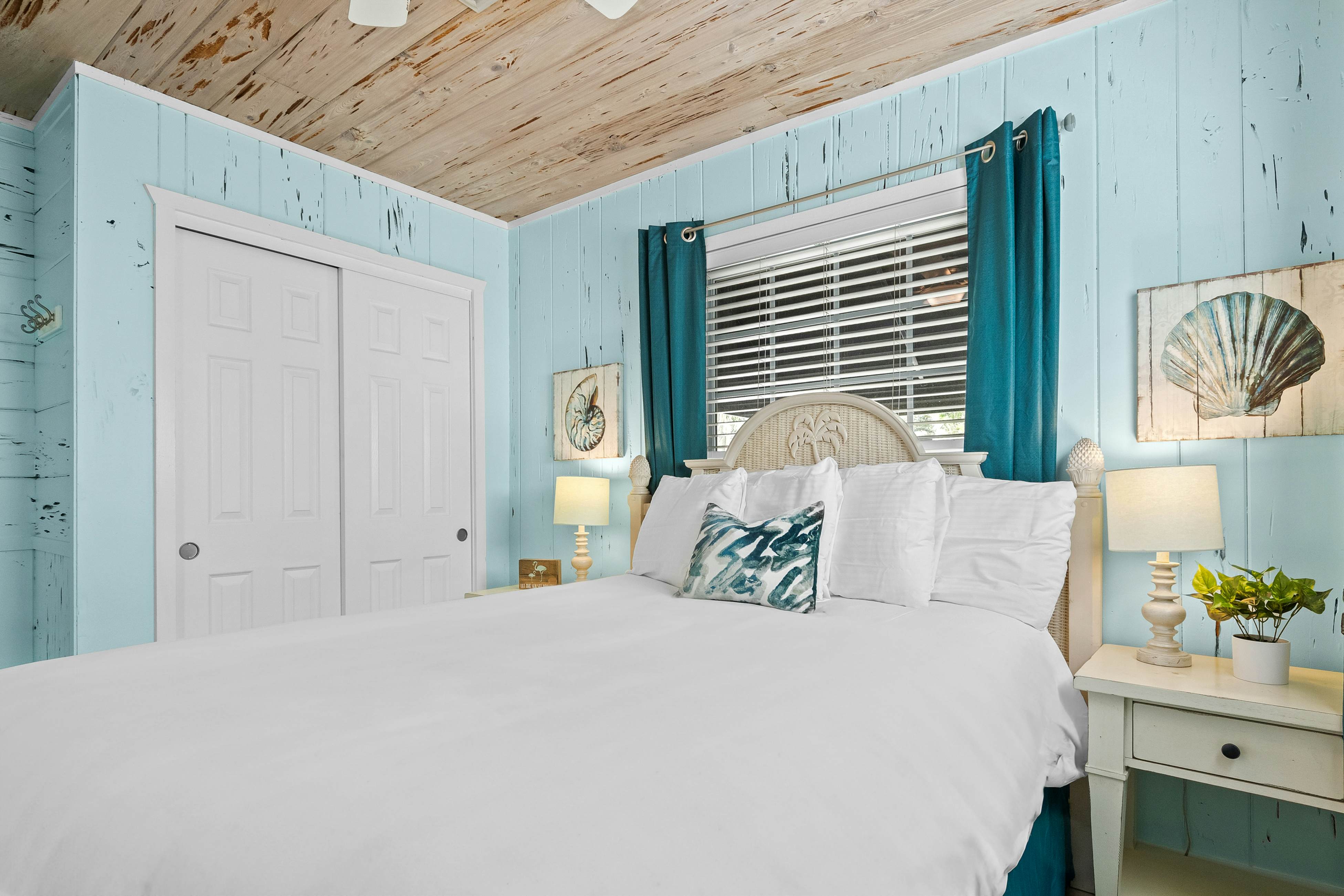 Parrot Beach Cottages Suite #4