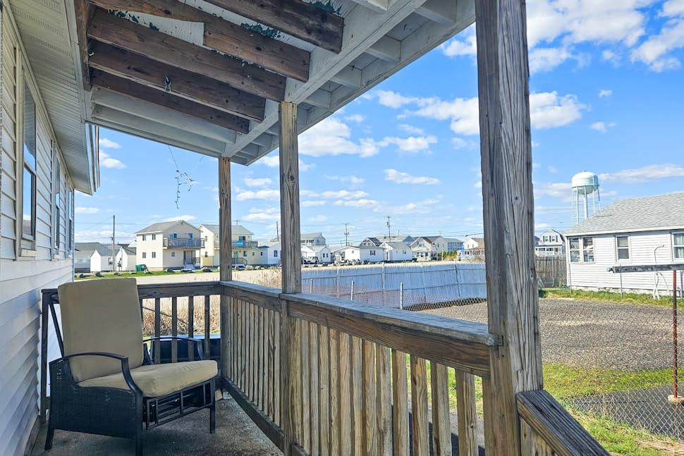 The Cozy Cottage by the Ocean 3 BD Hampton, NH Vacation Rental Vacasa