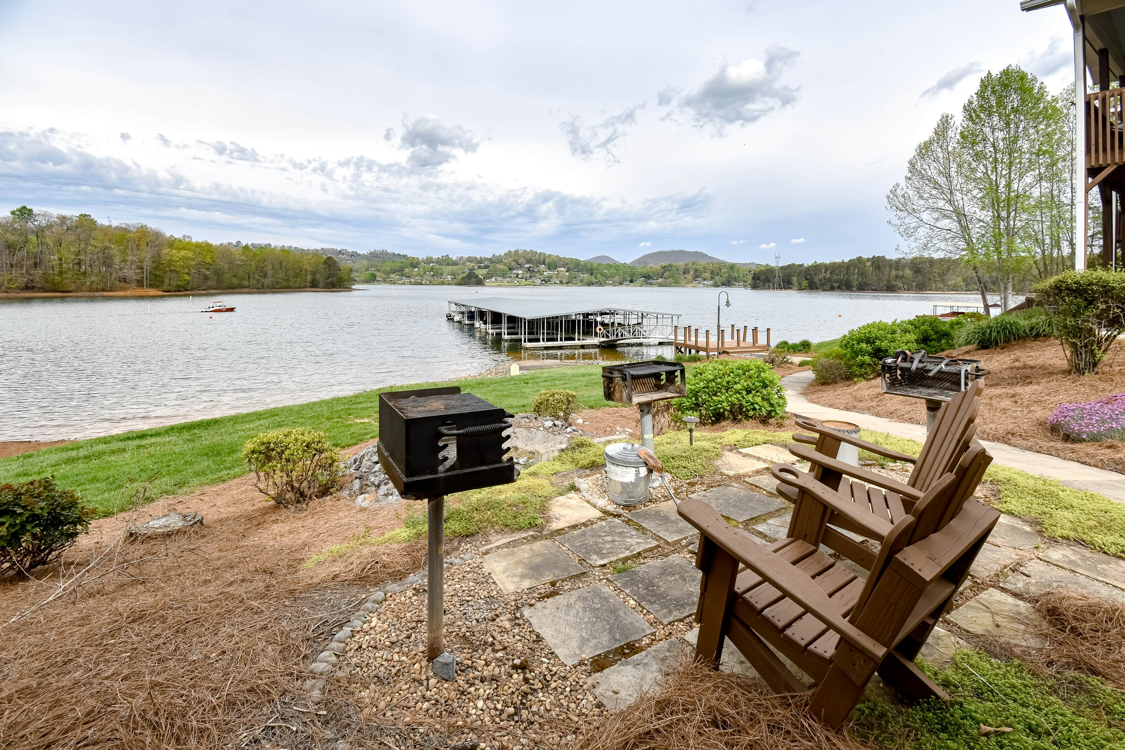 Lake Chatuge Lookout