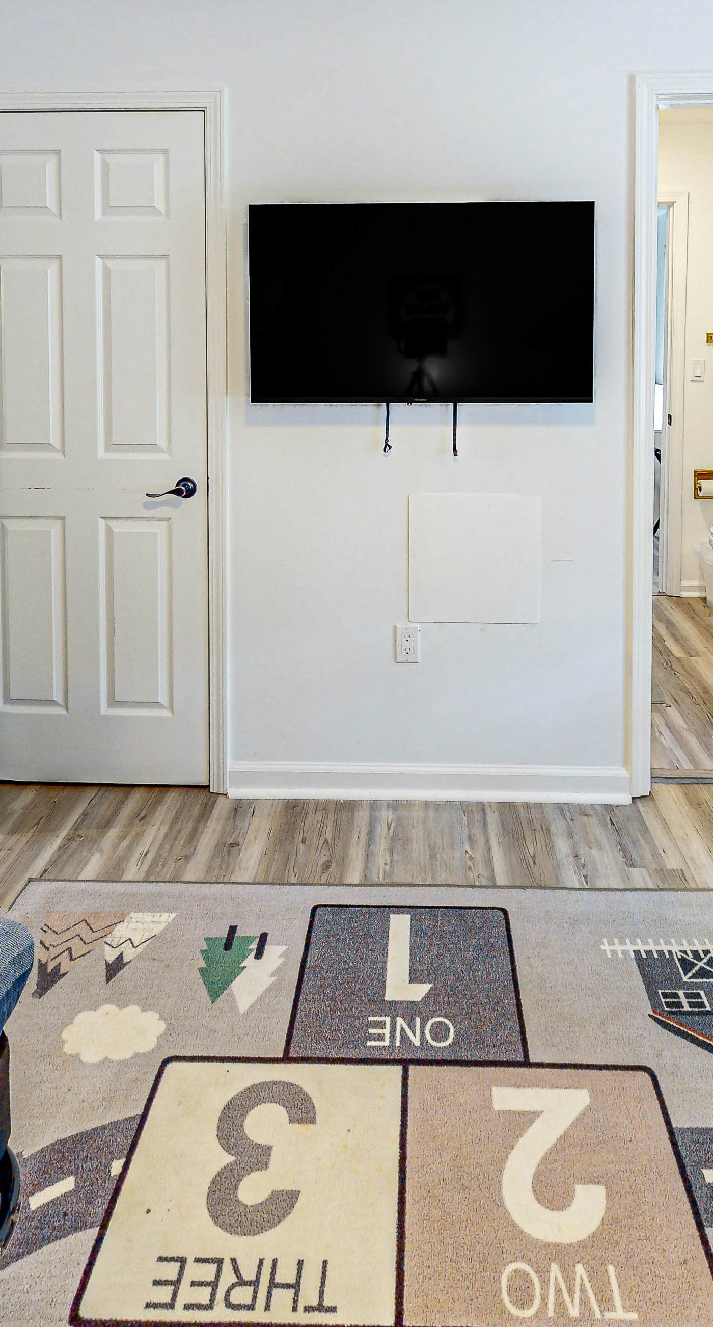 The Overlook Lake Retreat