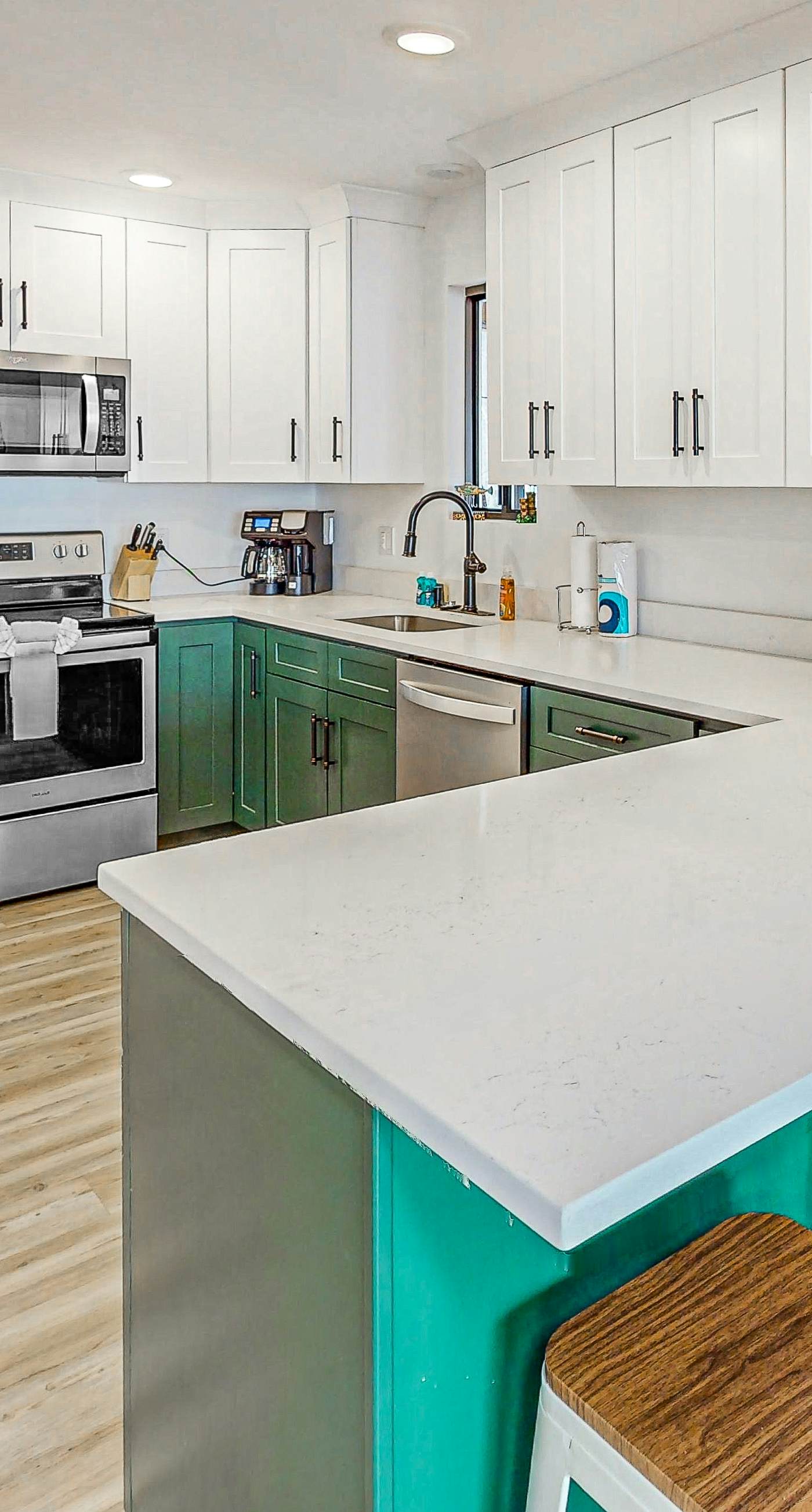 The Overlook Lake Retreat