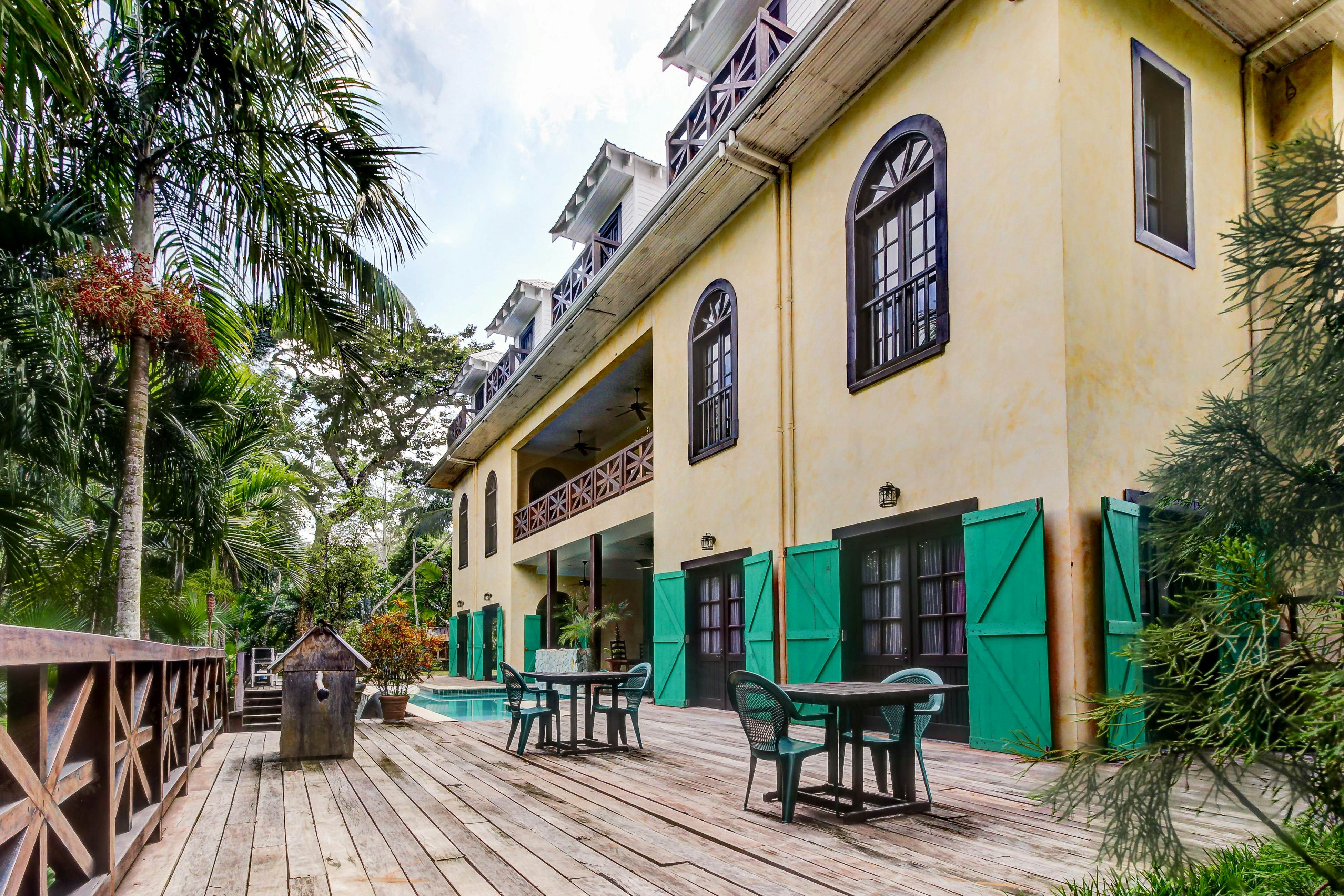 Monkey Suite at Mahogany Hall -Gold Standard Certified