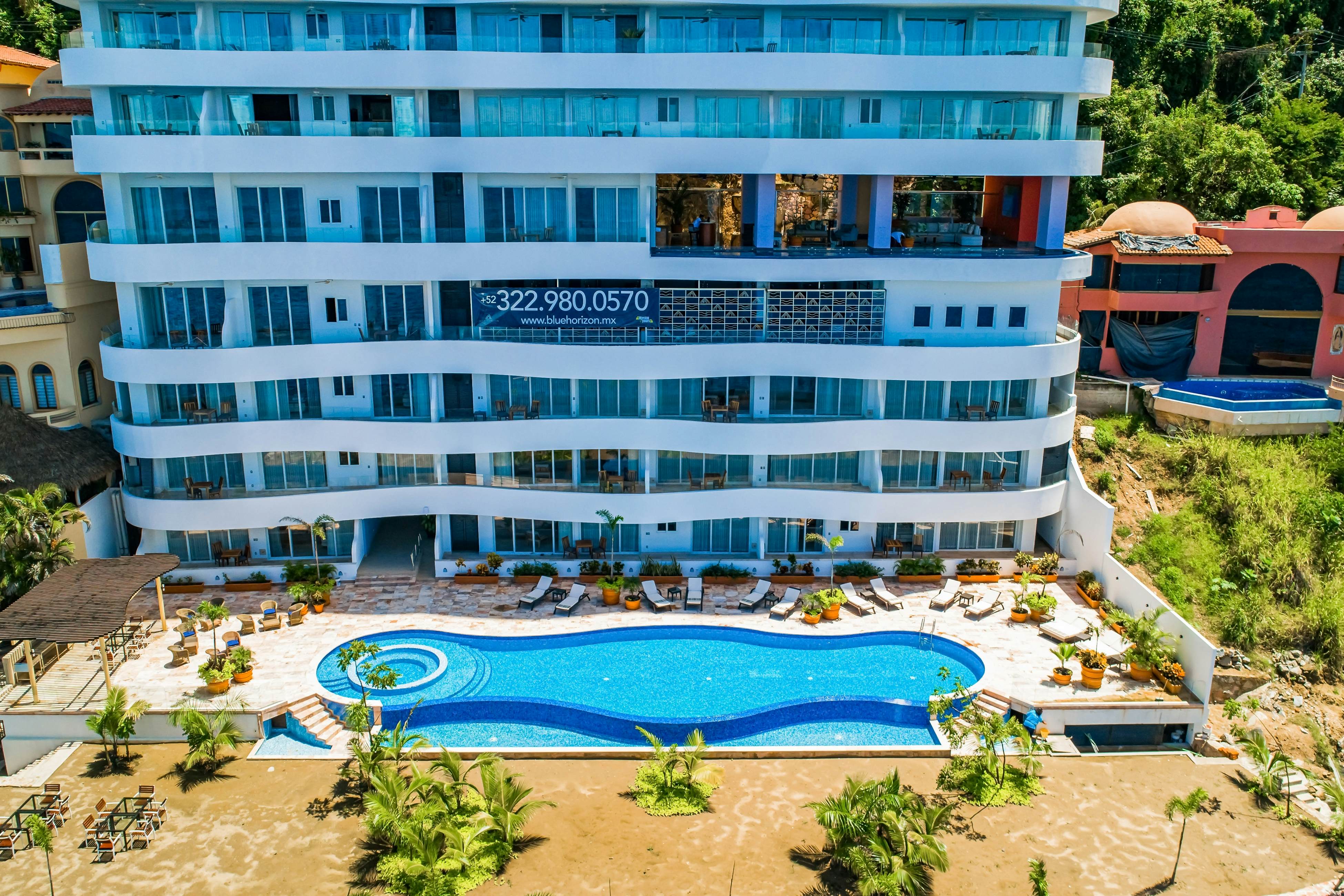 Blue Horizon 902 at Residences