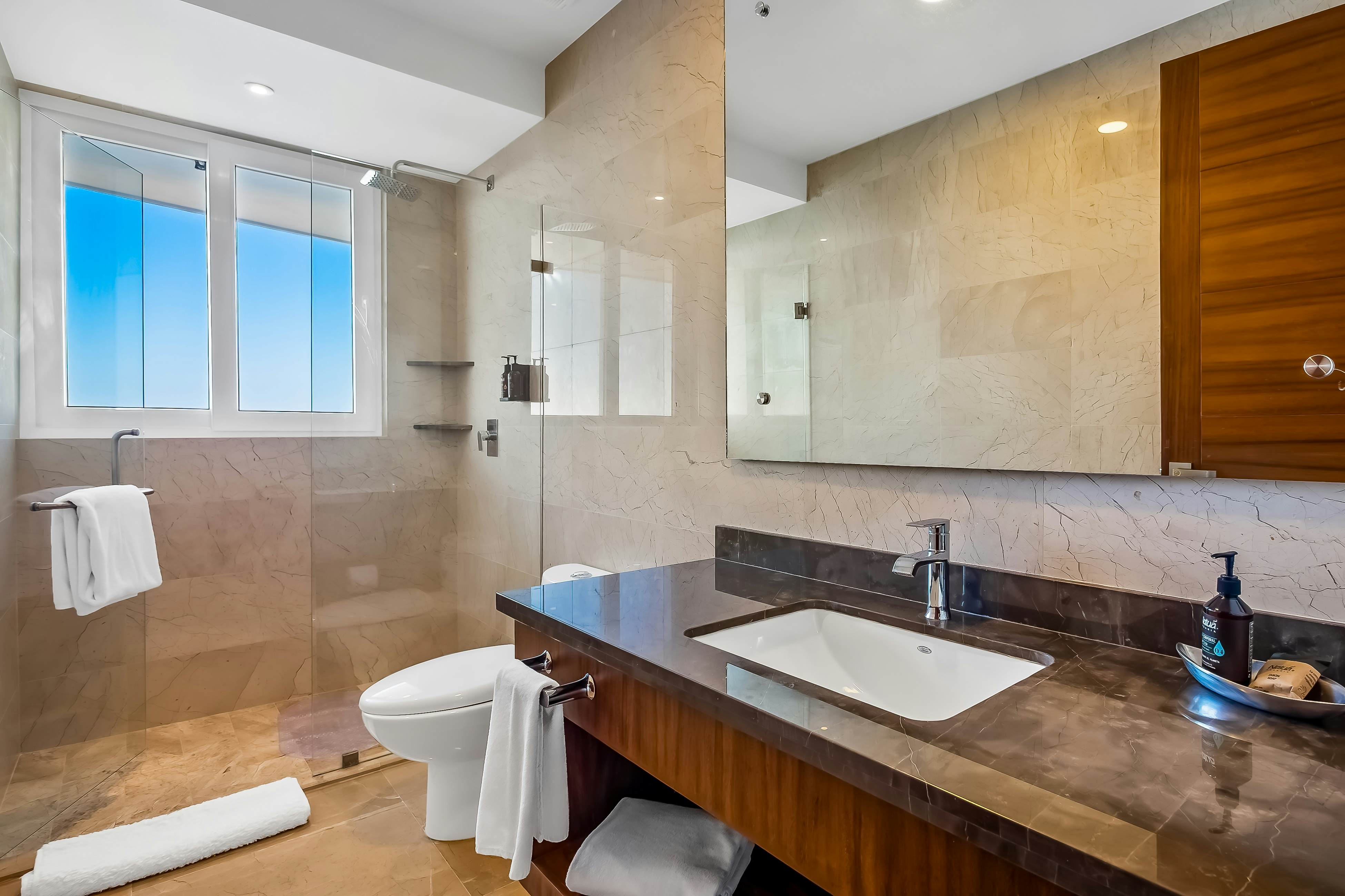 Blue Horizon 902 at Residences