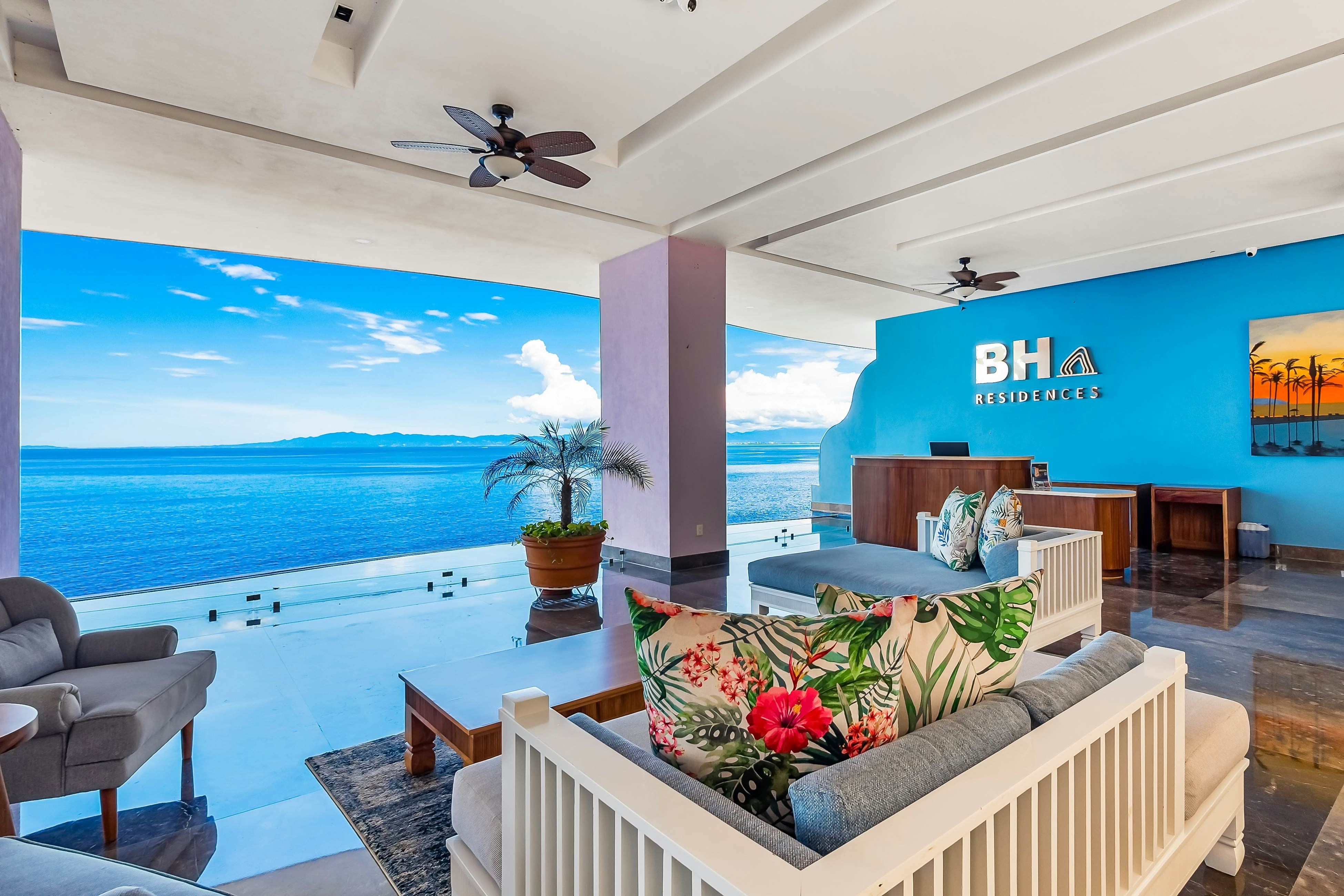 Blue Horizon 902 at Residences