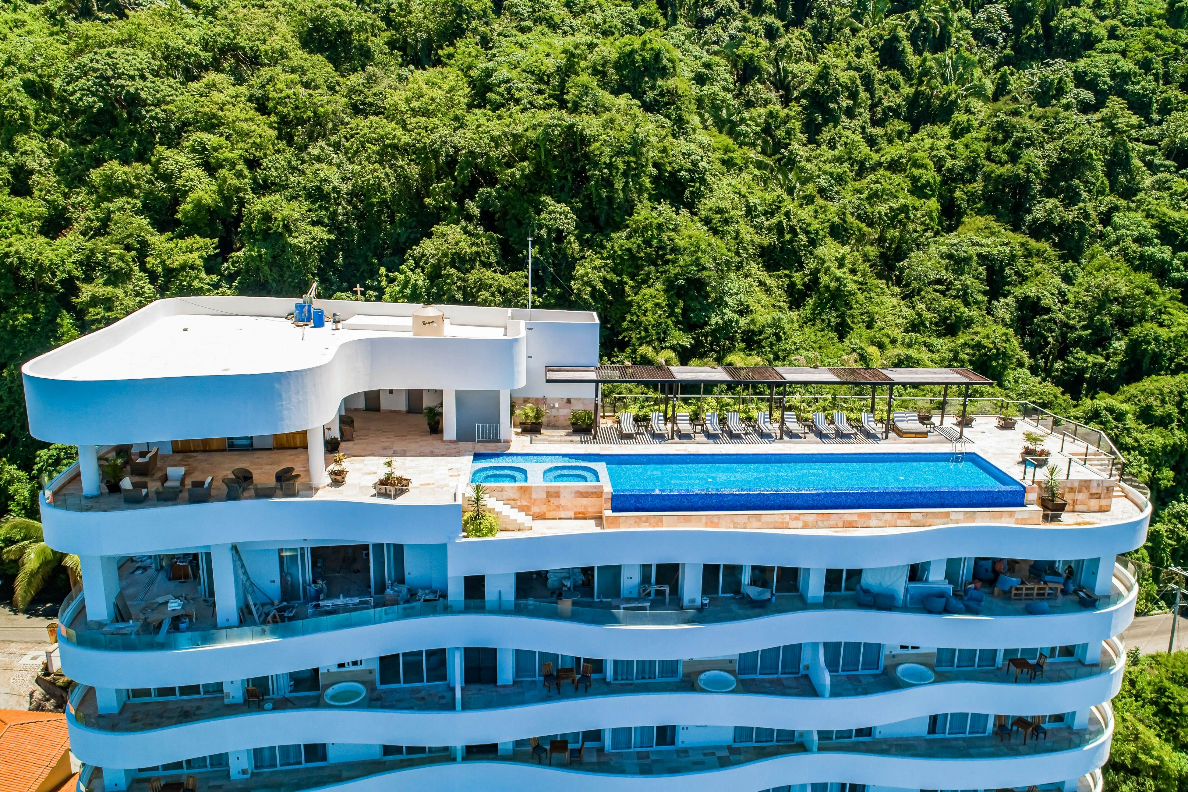 Blue Horizon 902 at Residences