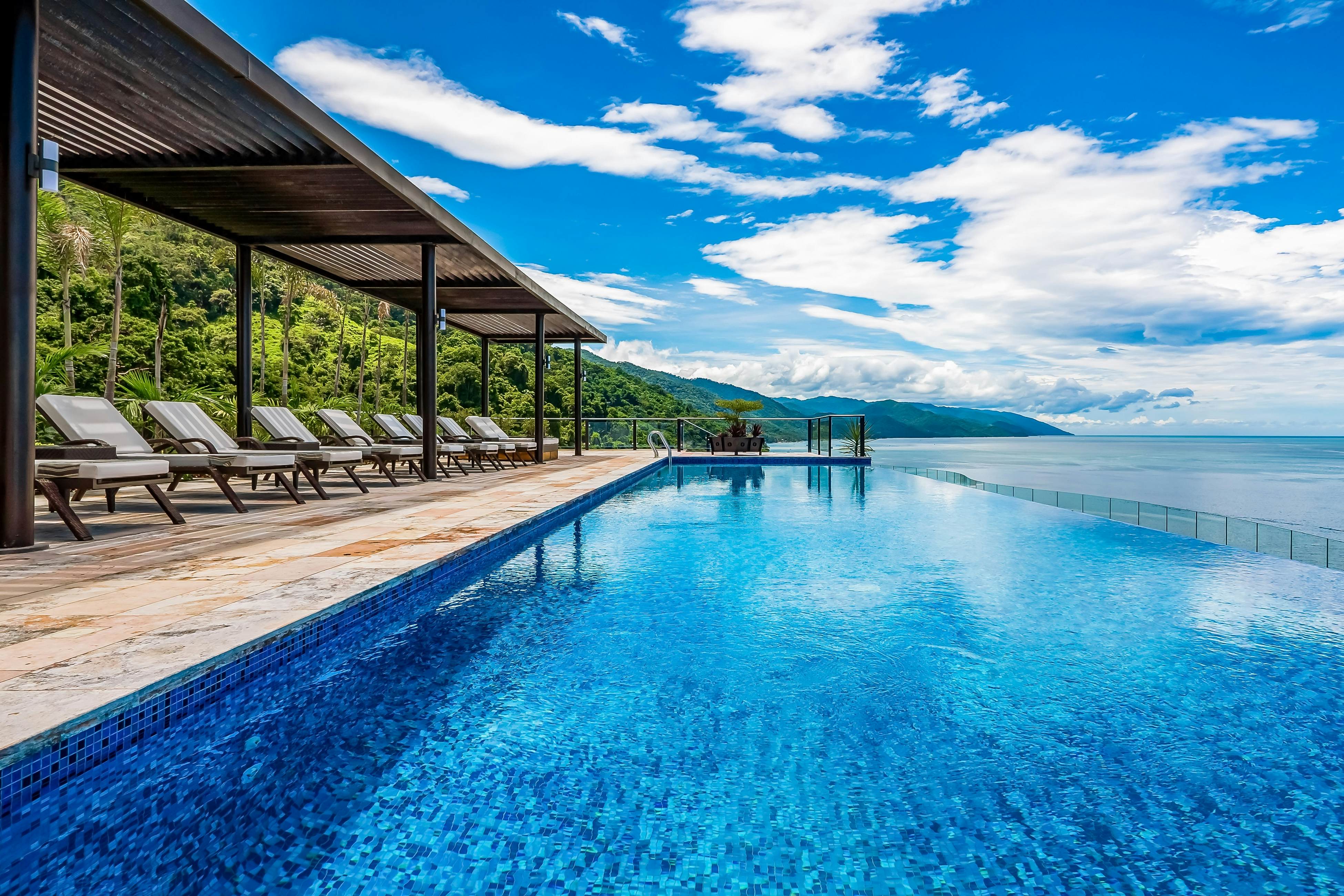 Blue Horizon 902 at Residences