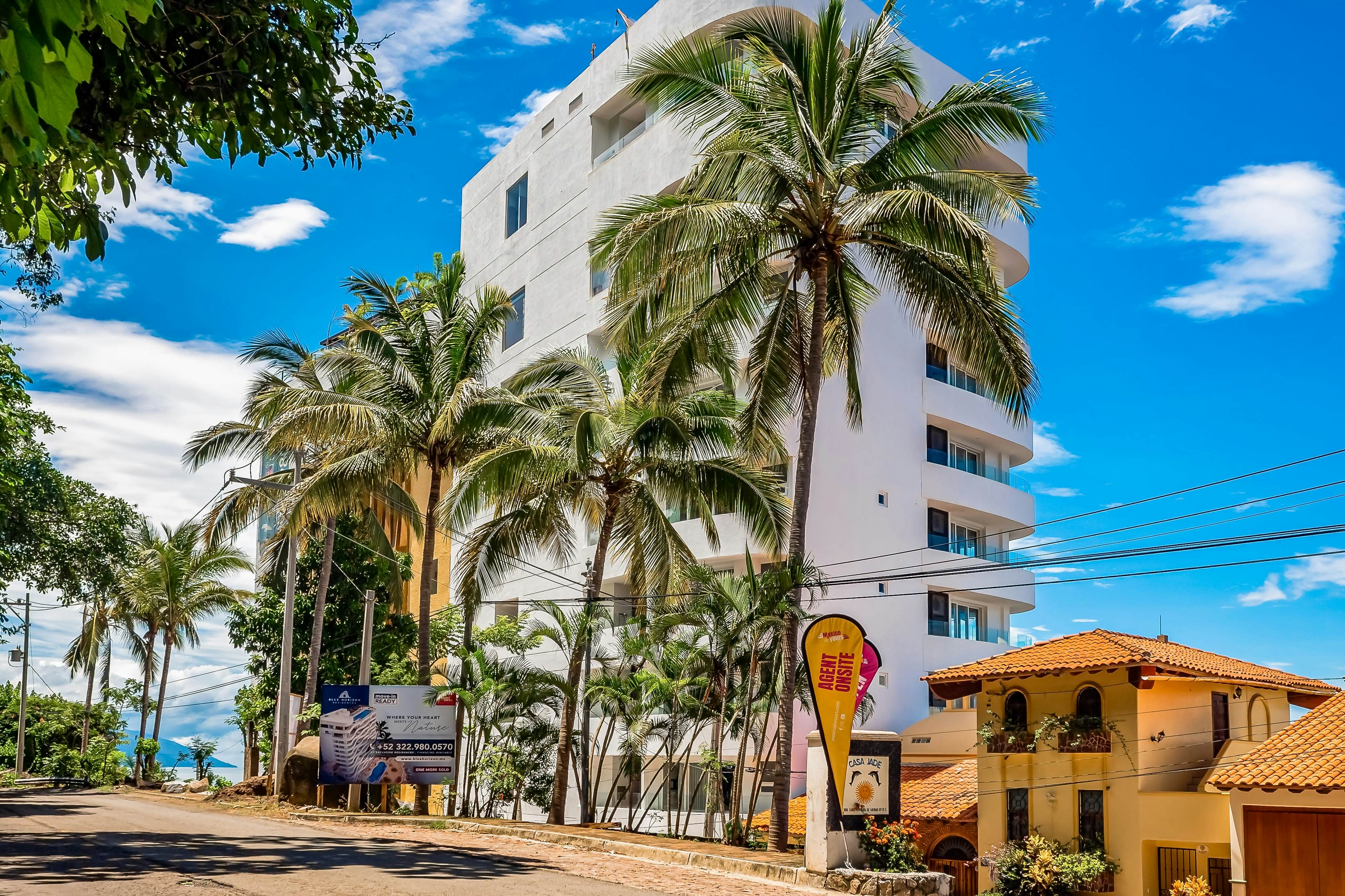 Blue Horizon 902 at Residences