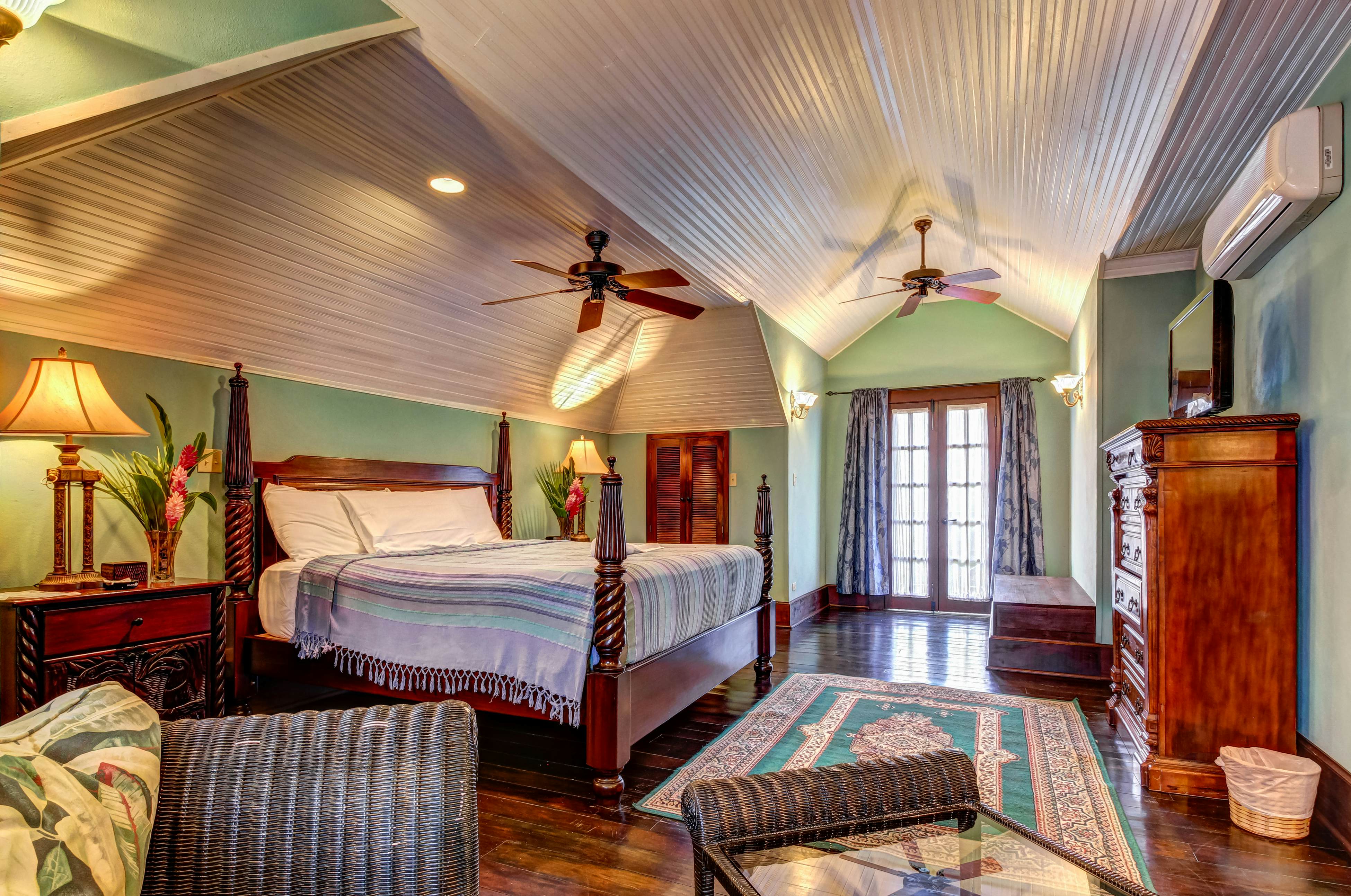 Toucan Suite at Mahogany Hall -Gold Standard Certified