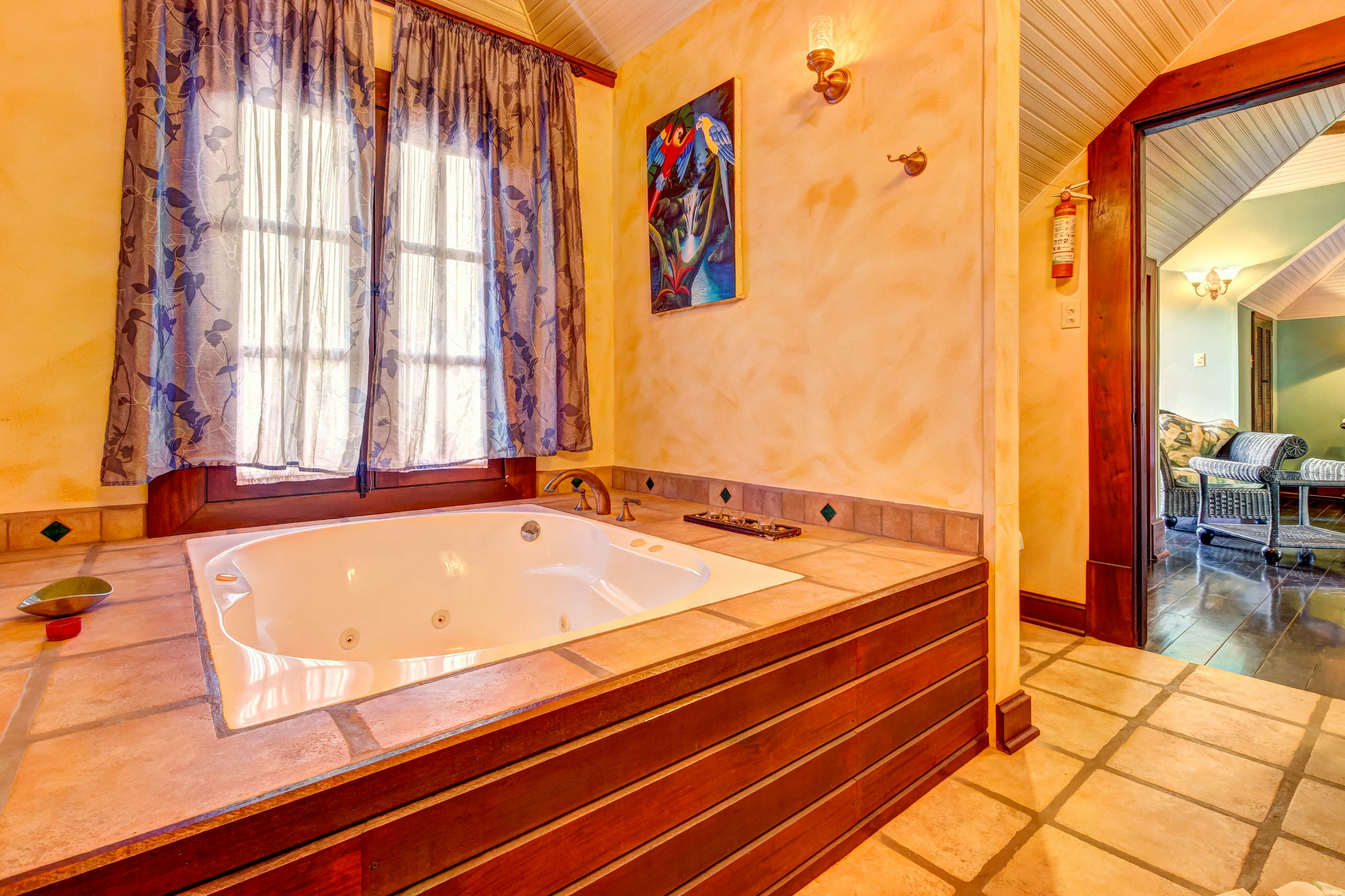 Toucan Suite at Mahogany Hall -Gold Standard Certified
