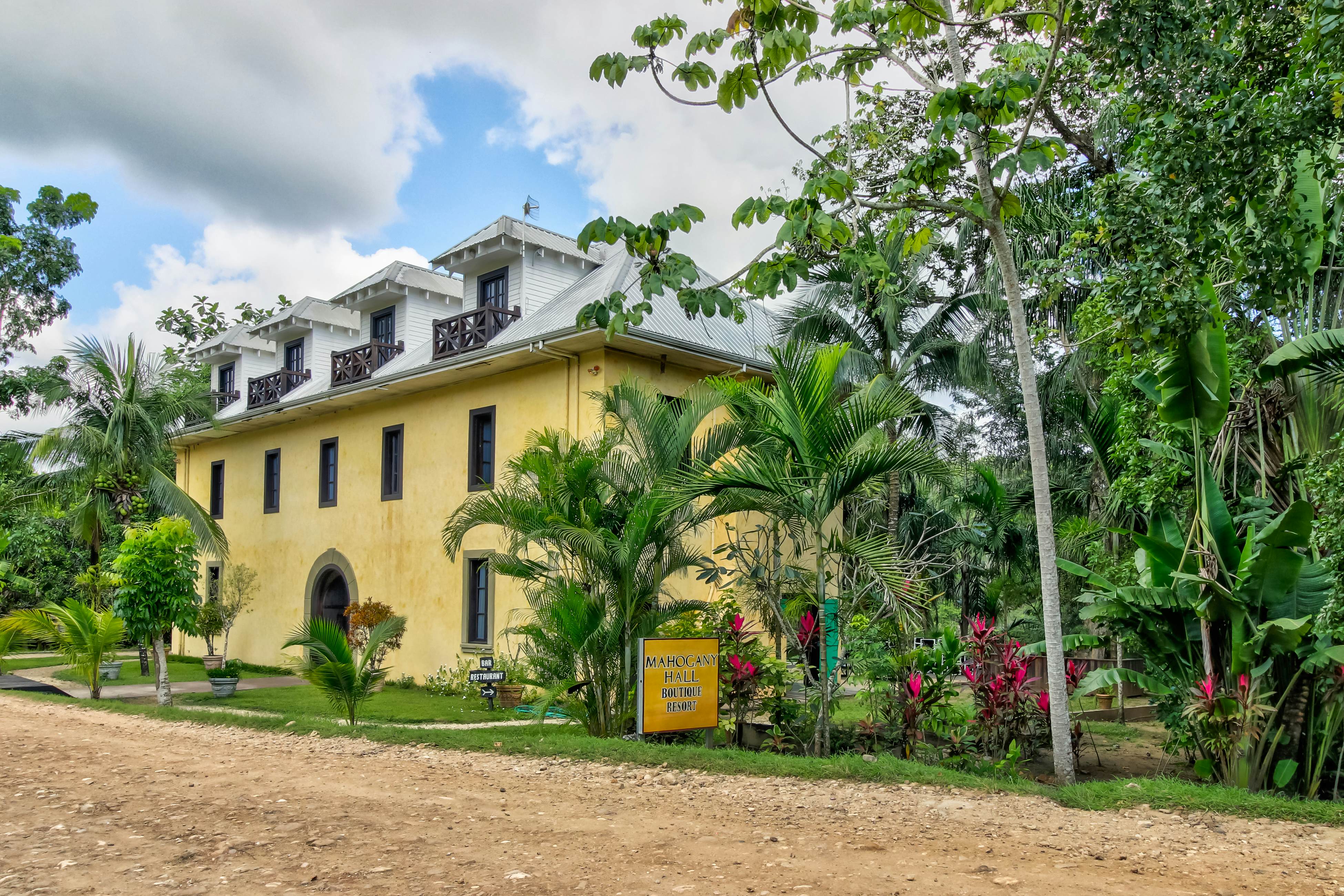 Toucan Suite at Mahogany Hall -Gold Standard Certified