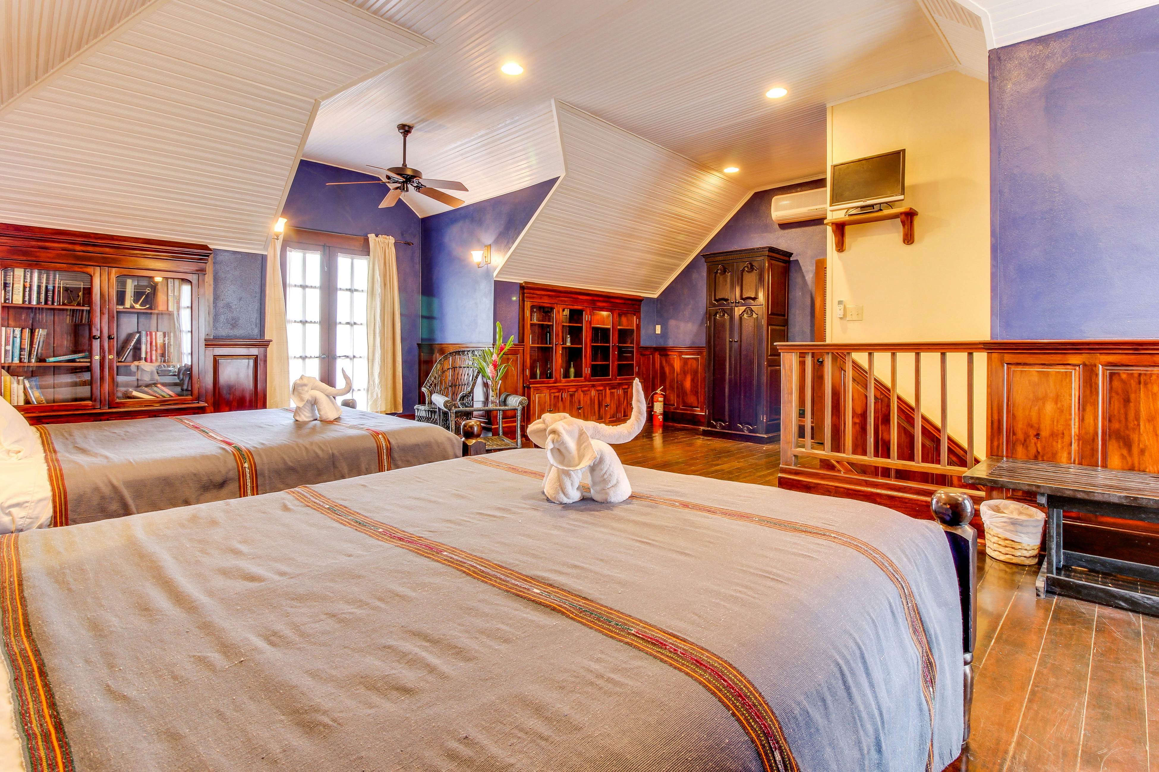 Crow's Nest Suite at Mahogany Hall -Gold Standard Certified