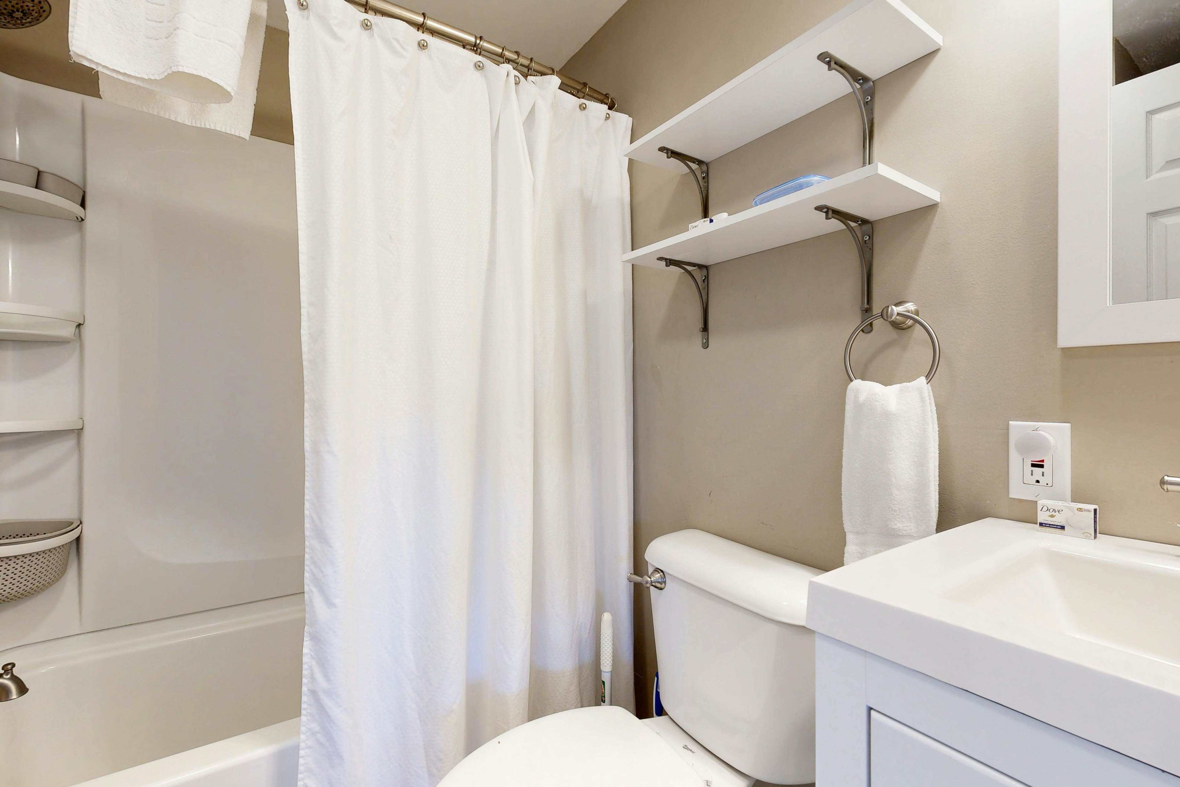 Mabel's Maine Cottage