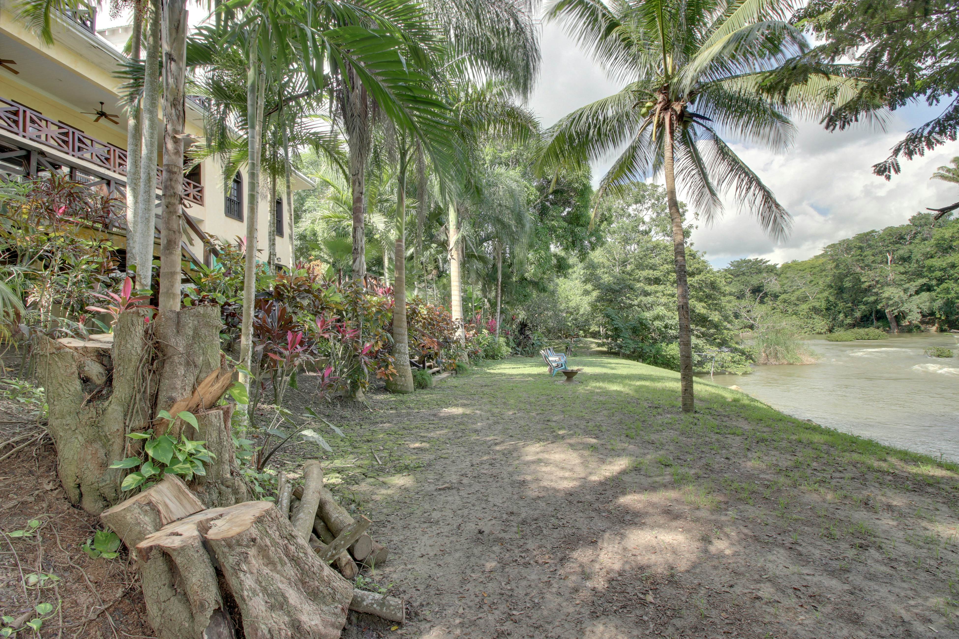 Parrot Room at Mahogany Hall -Gold Standard Certified