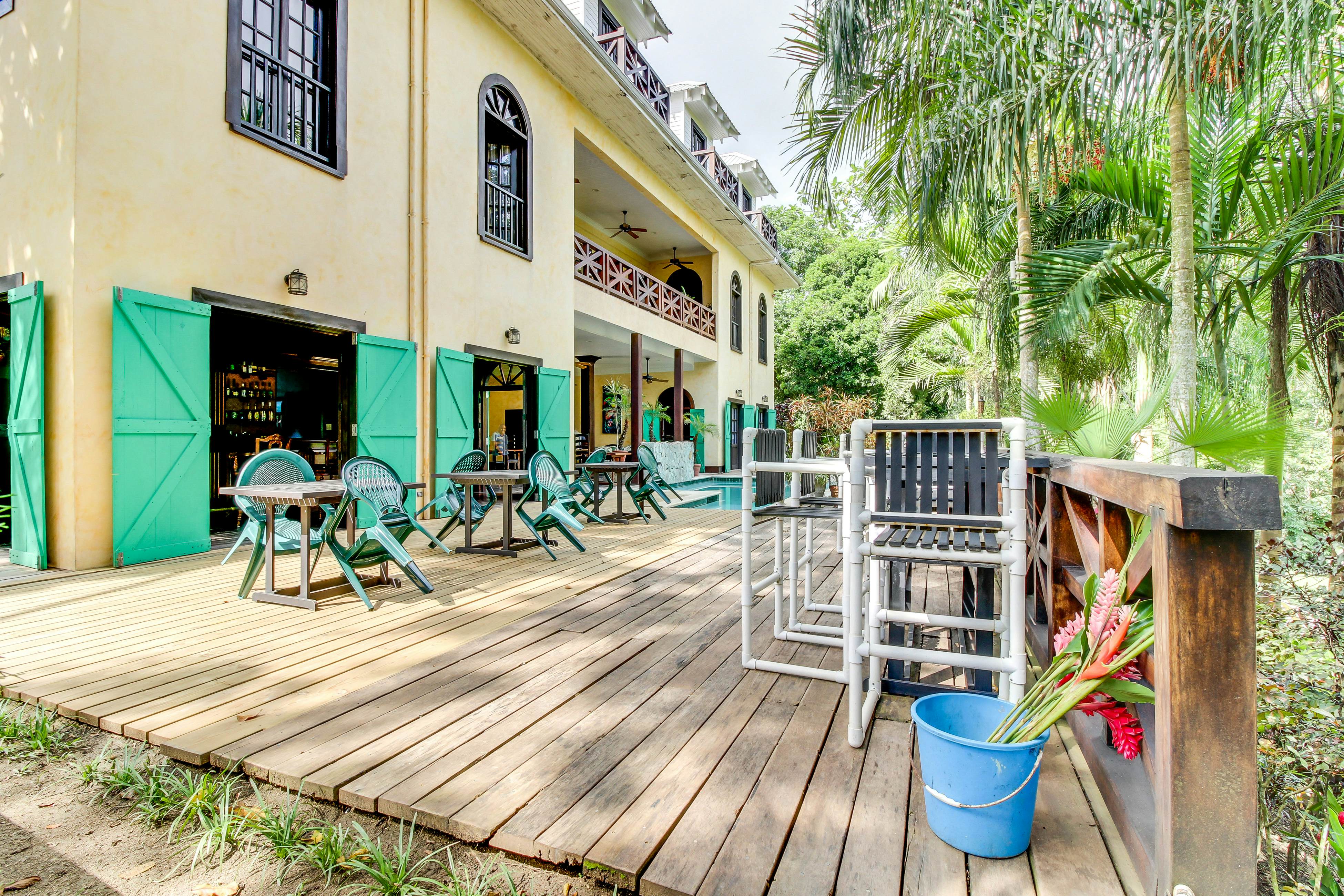 Parrot Room at Mahogany Hall -Gold Standard Certified