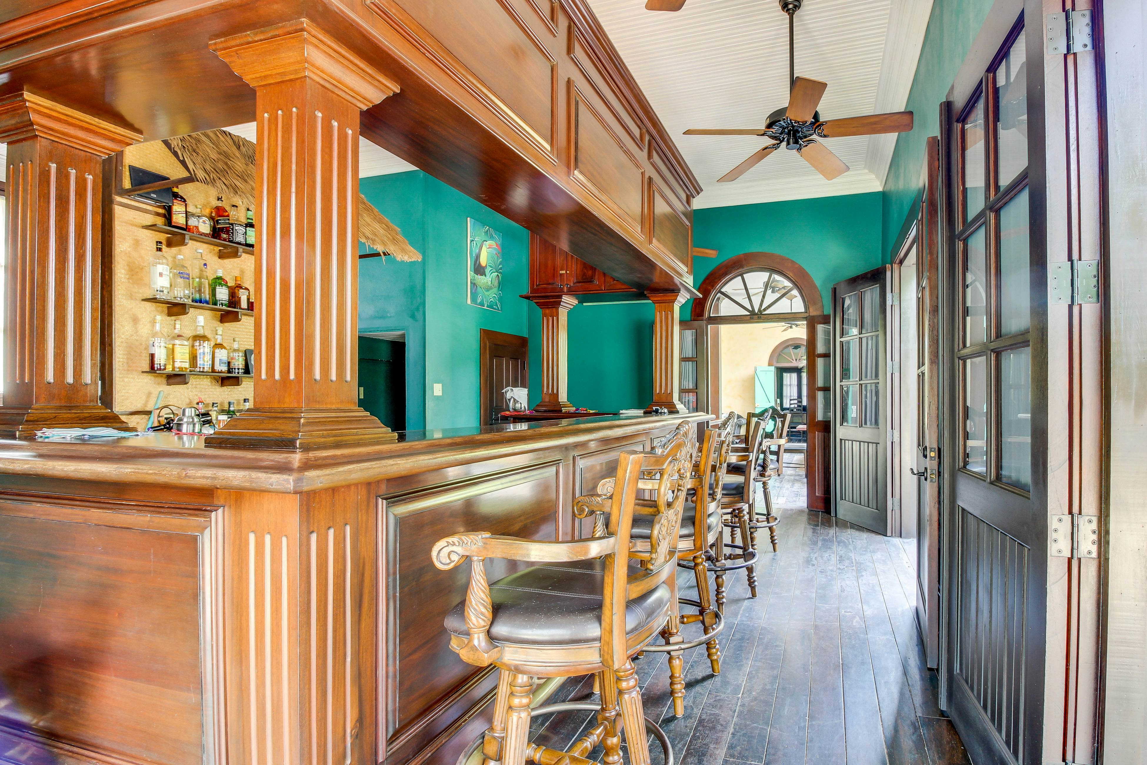 Parrot Room at Mahogany Hall -Gold Standard Certified