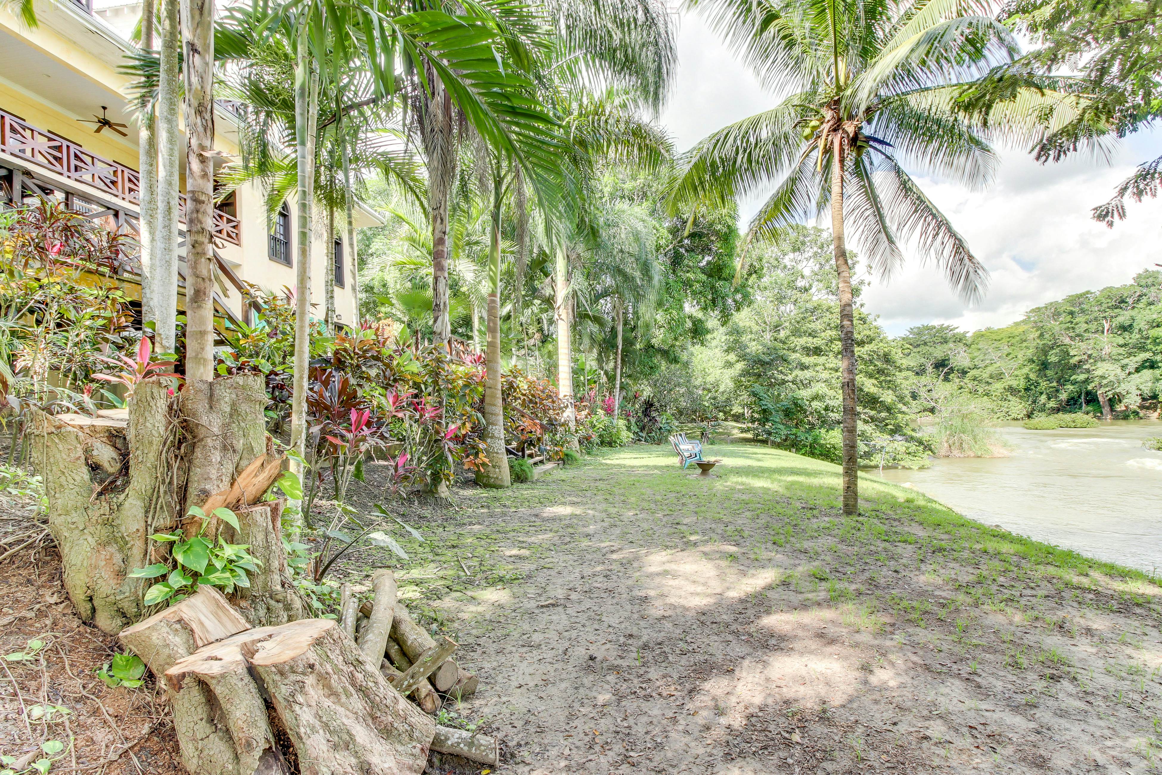 Jaguar Room at Mahogany Hall -Gold Standard Certified