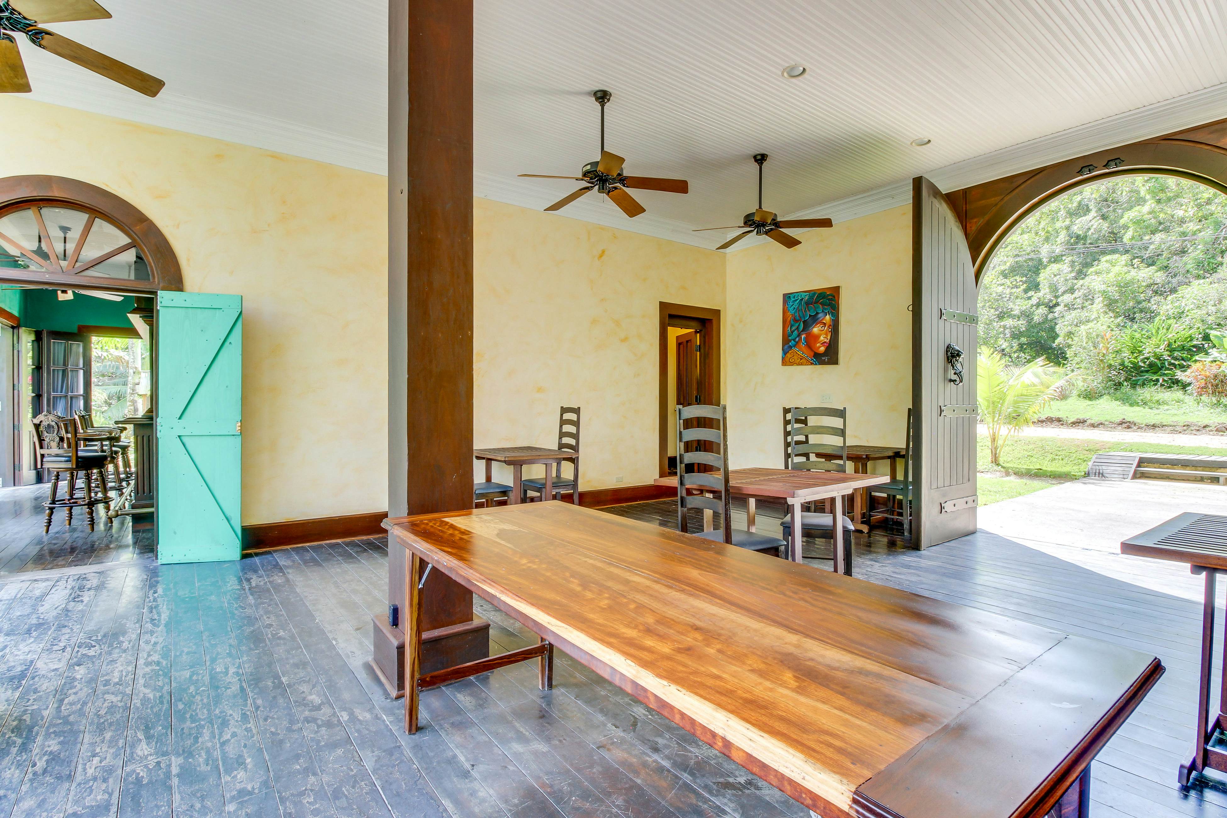 Jaguar Room at Mahogany Hall -Gold Standard Certified