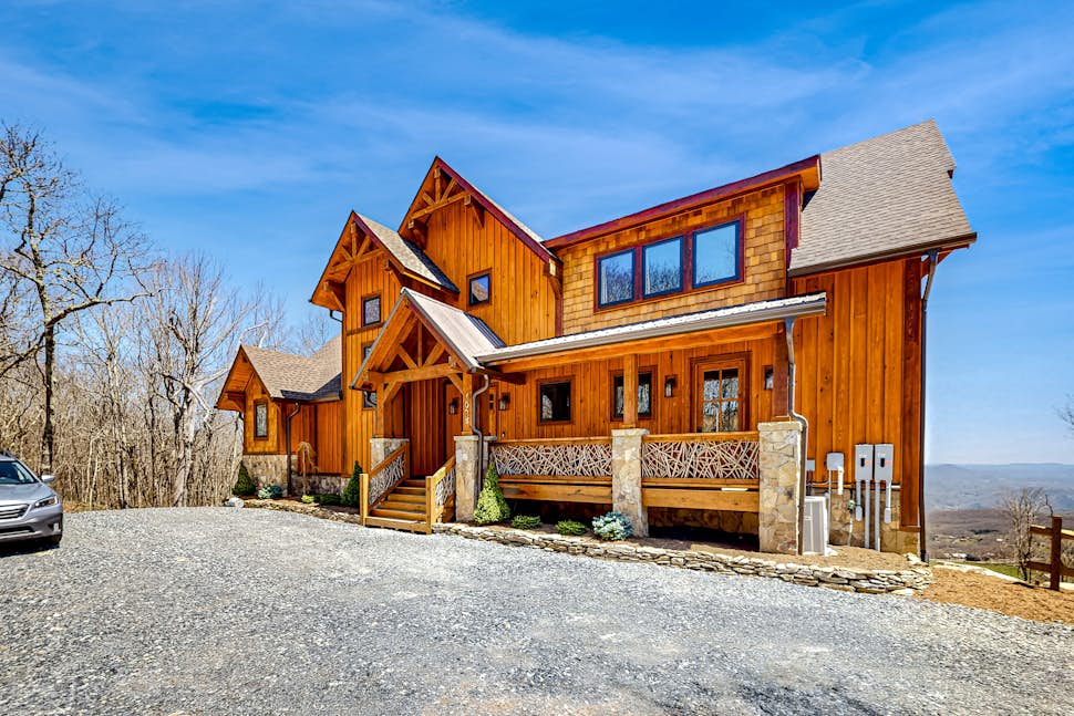 Amongst the Clouds at Chappell Farms | 4 BD Banner Elk, NC Vacation ...