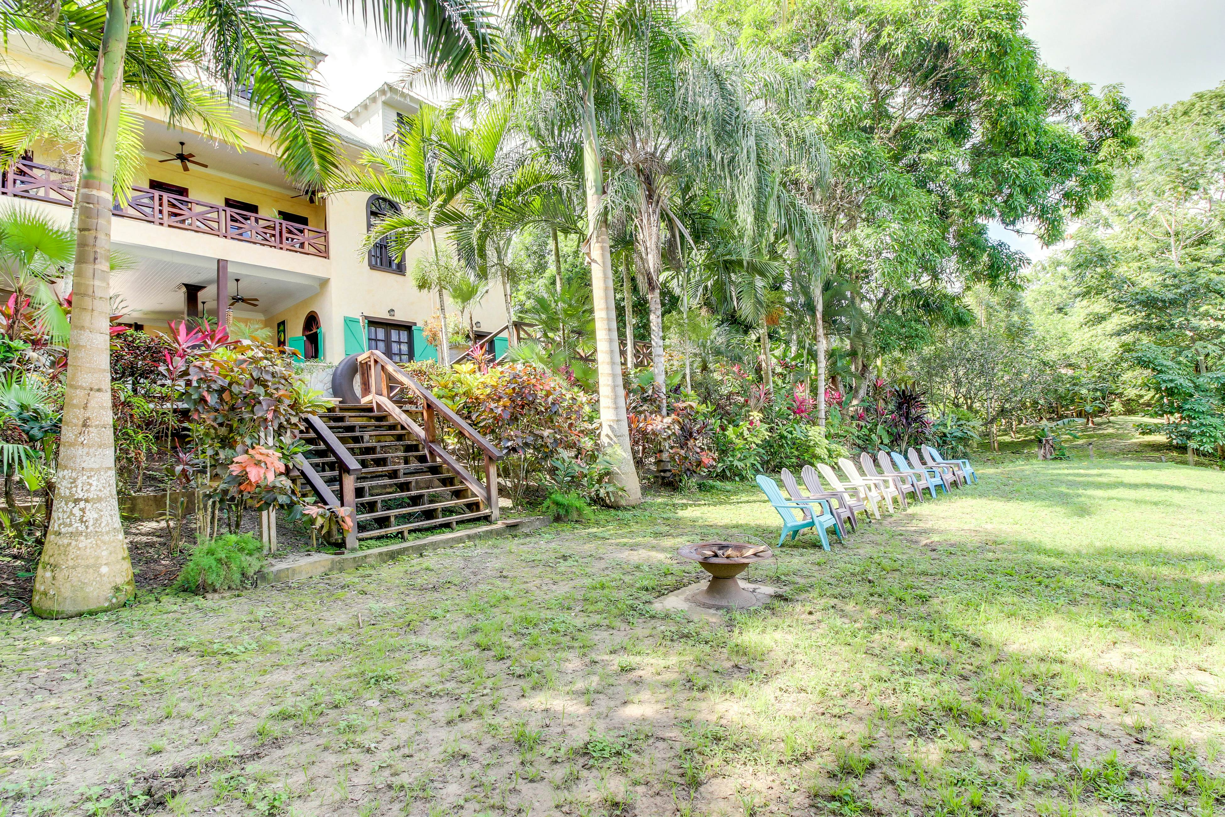 Monkey Room at Mahogany Hall -Gold Standard Certified