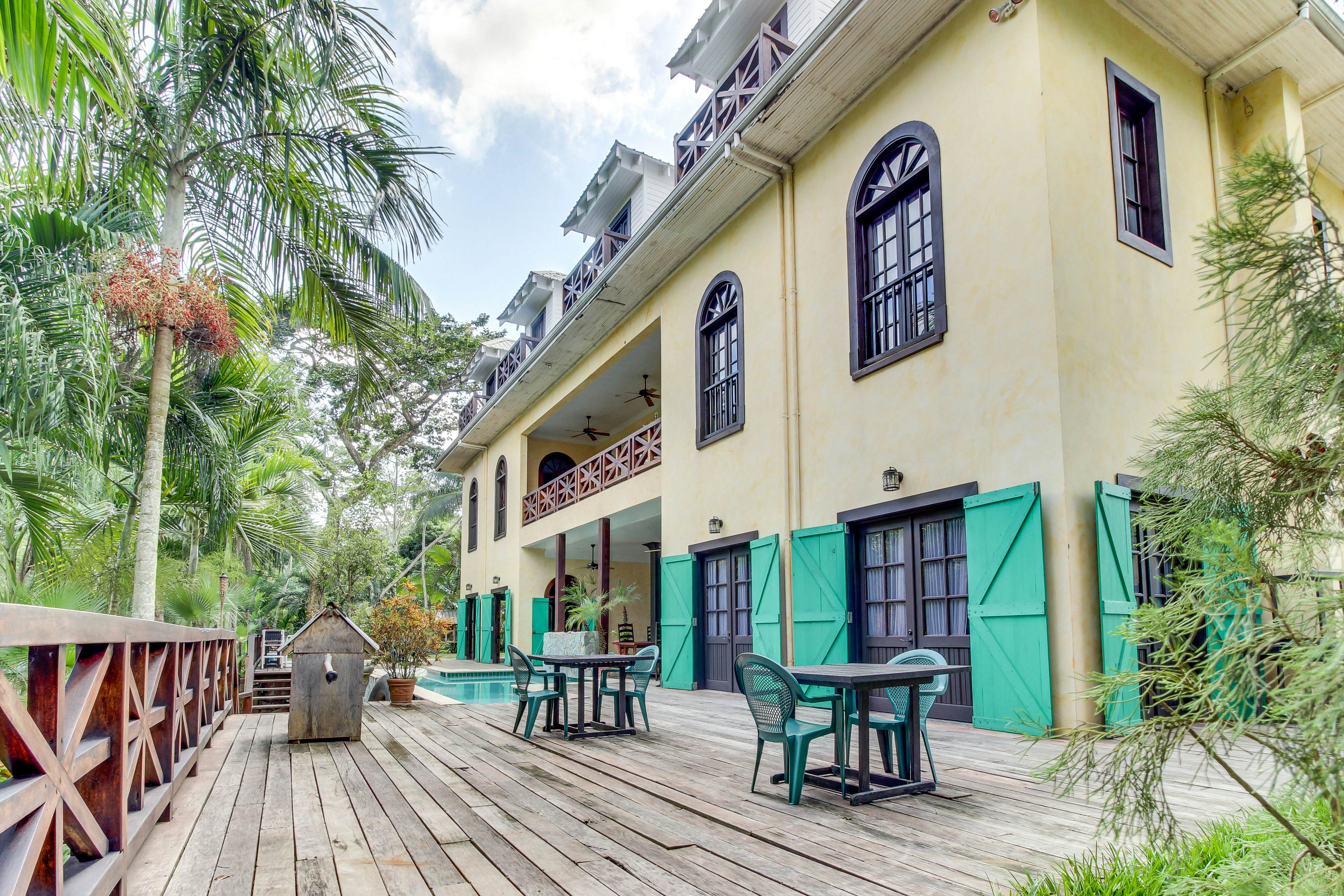 Monkey Room at Mahogany Hall -Gold Standard Certified