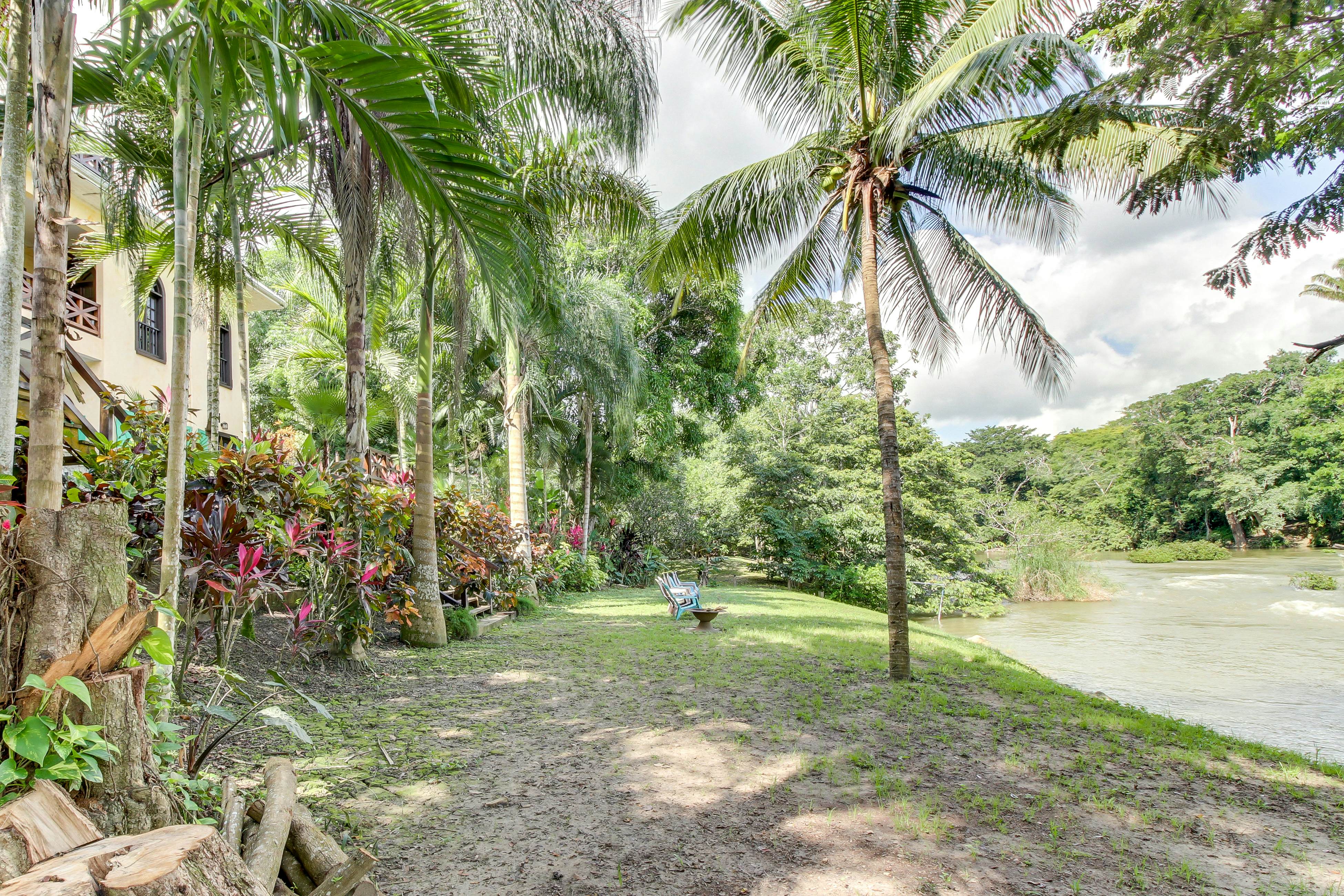 Monkey Room at Mahogany Hall -Gold Standard Certified