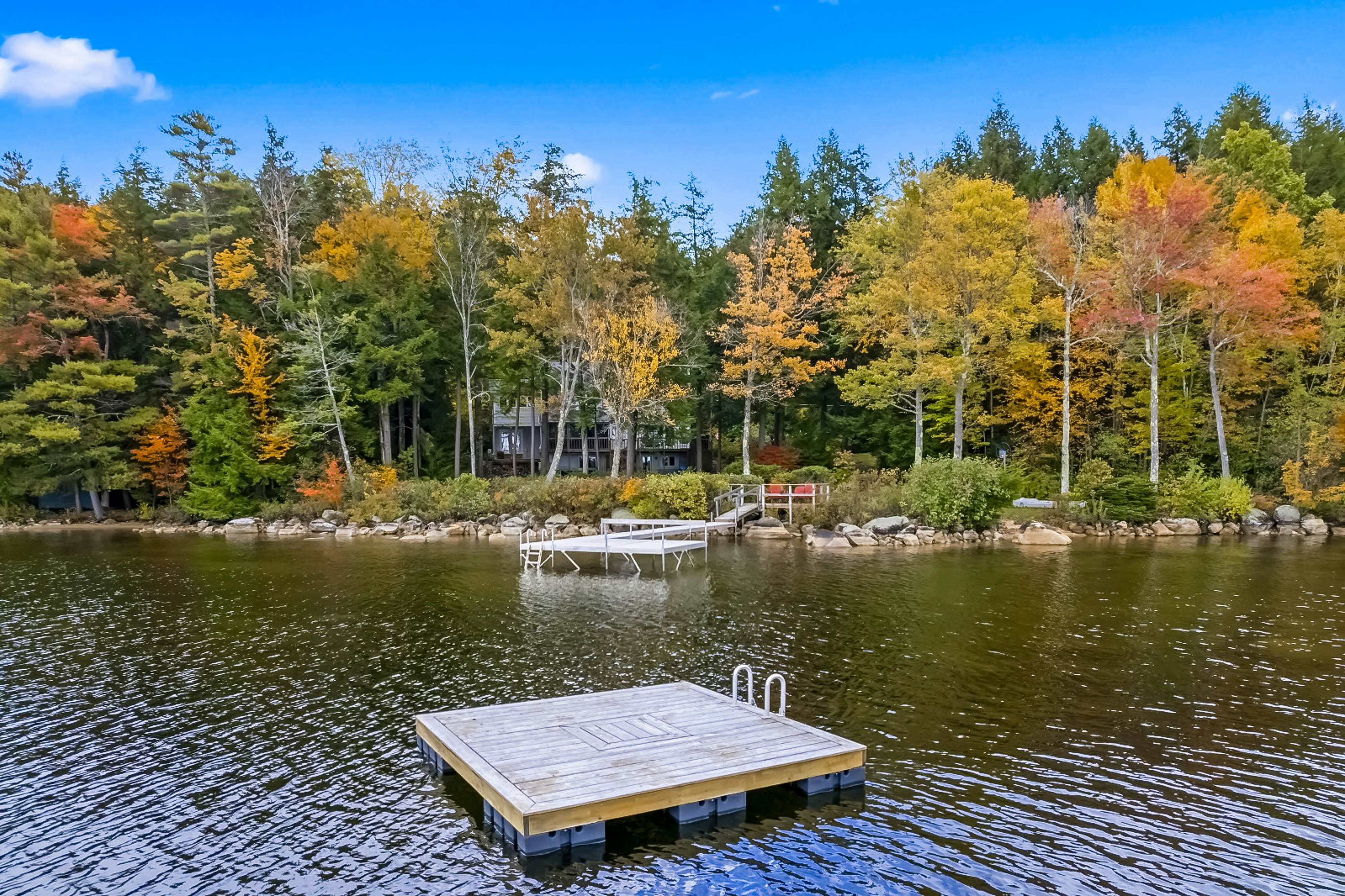 Thompson Lake Estate