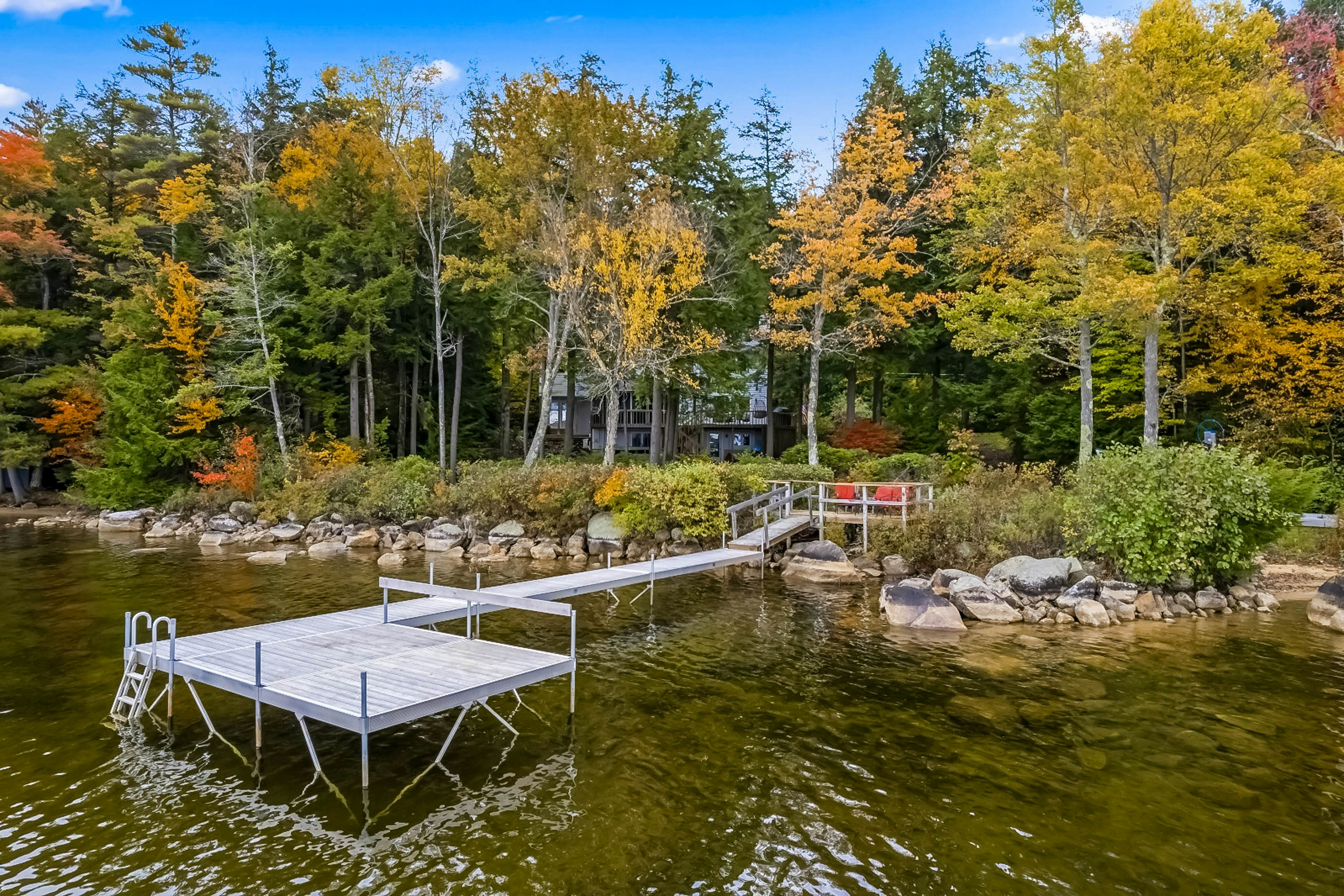 Thompson Lake Estate